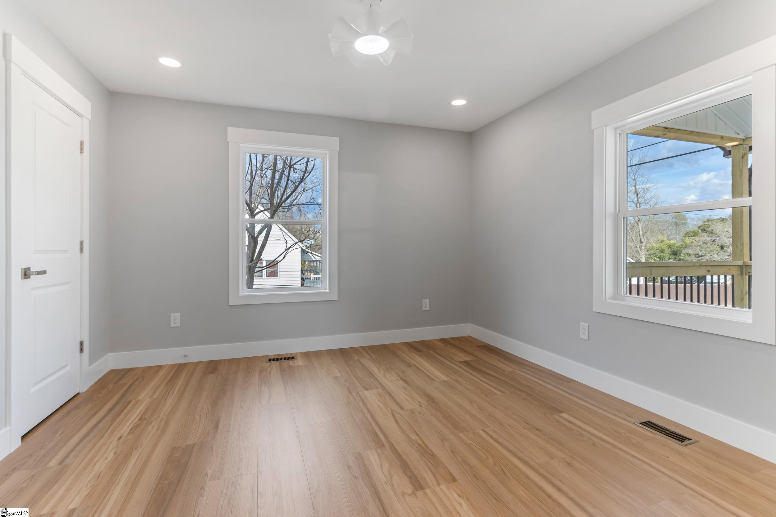 10 Adger Street Property Photo 6