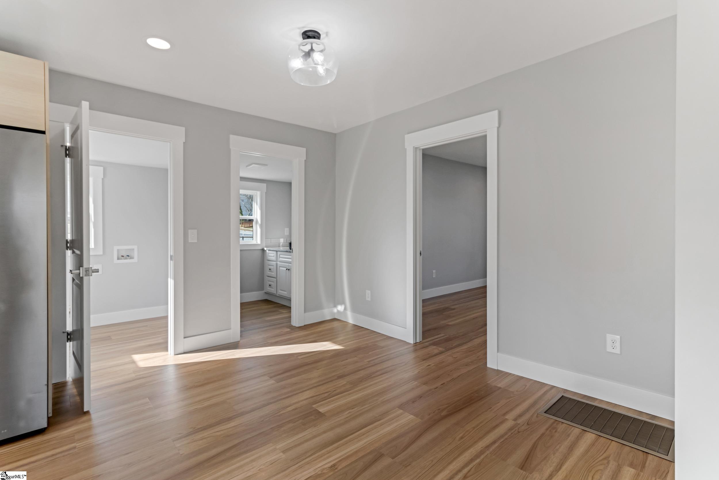 10 Adger Street Property Photo 21