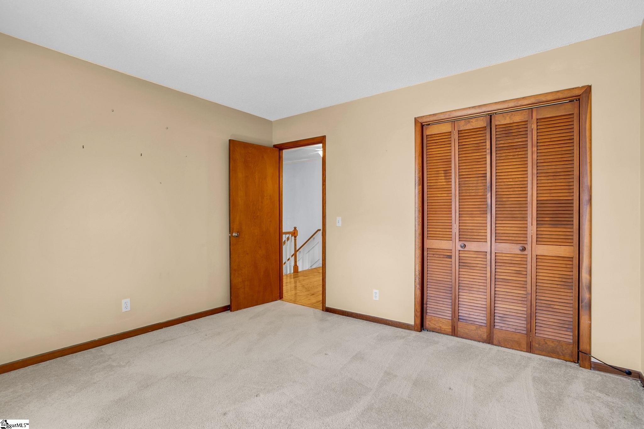 4 Creekside Way Property Photo 33