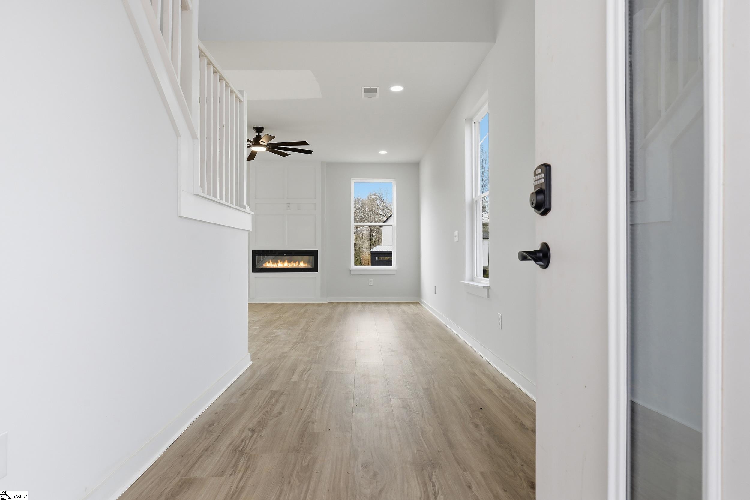 170 Buncombe Street Property Photo 2