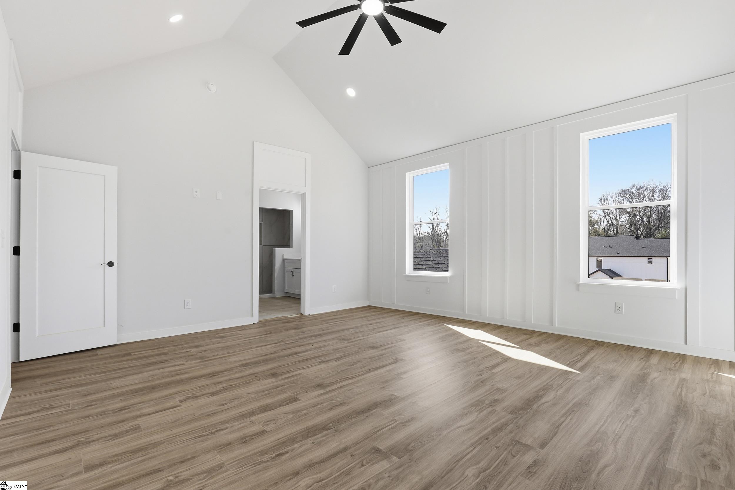 170 Buncombe Street Property Photo 14