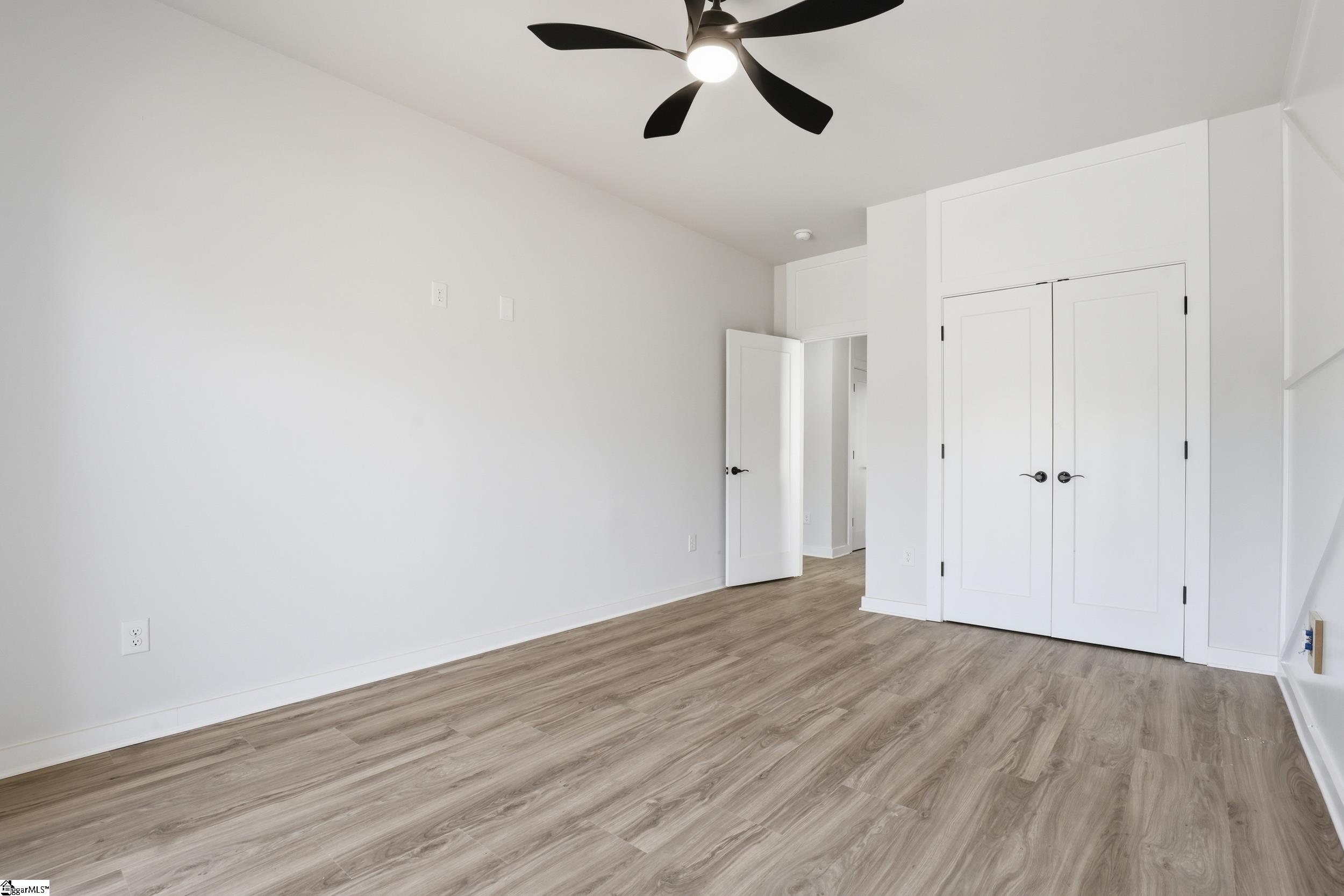 170 Buncombe Street Property Photo 18