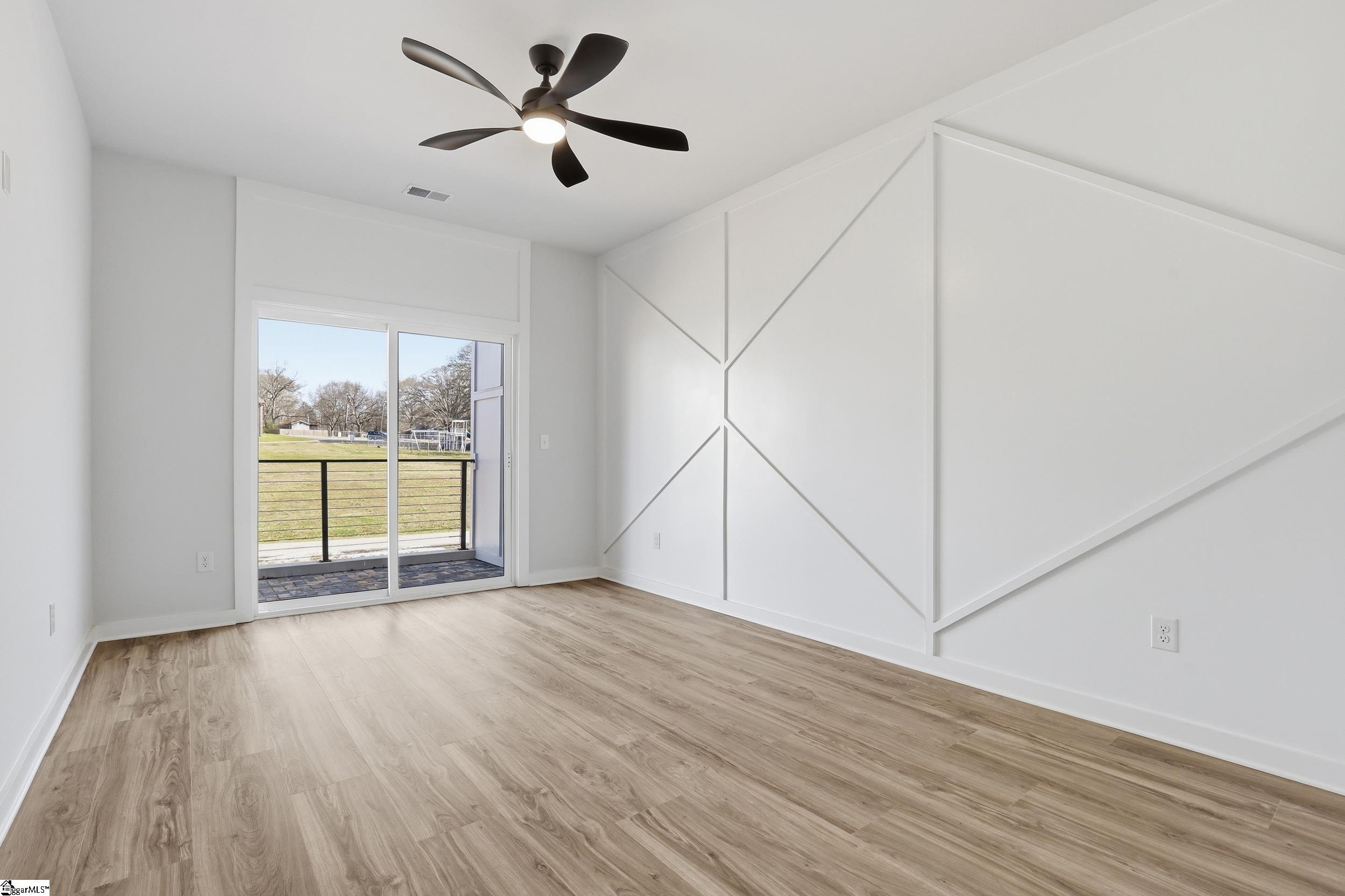 170 Buncombe Street Property Photo 20