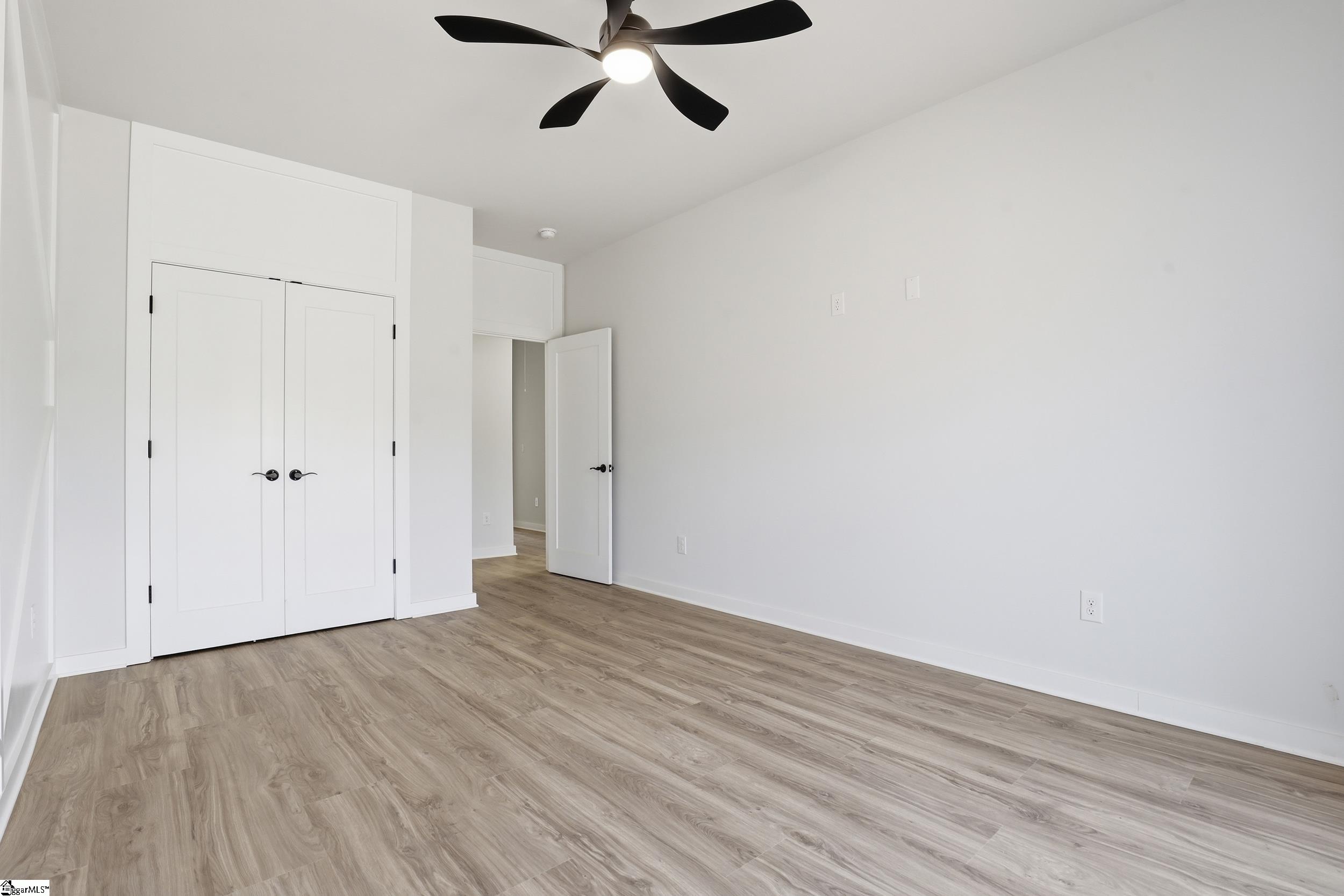 170 Buncombe Street Property Photo 21