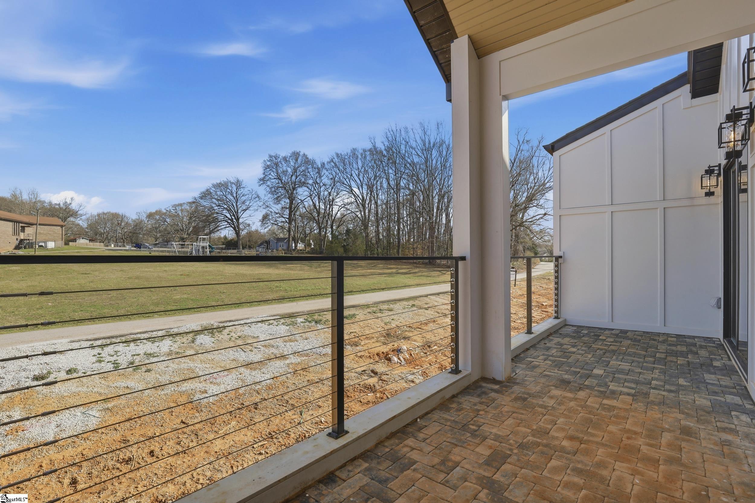 170 Buncombe Street Property Photo 24