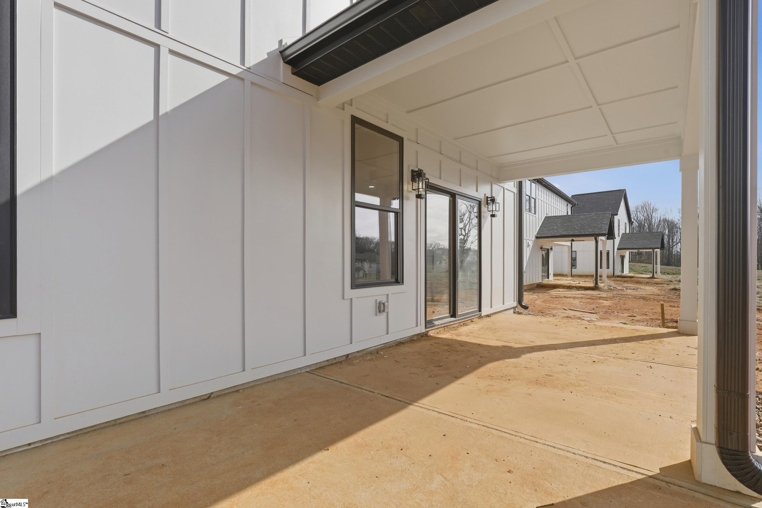 170 Buncombe Street Property Photo 26
