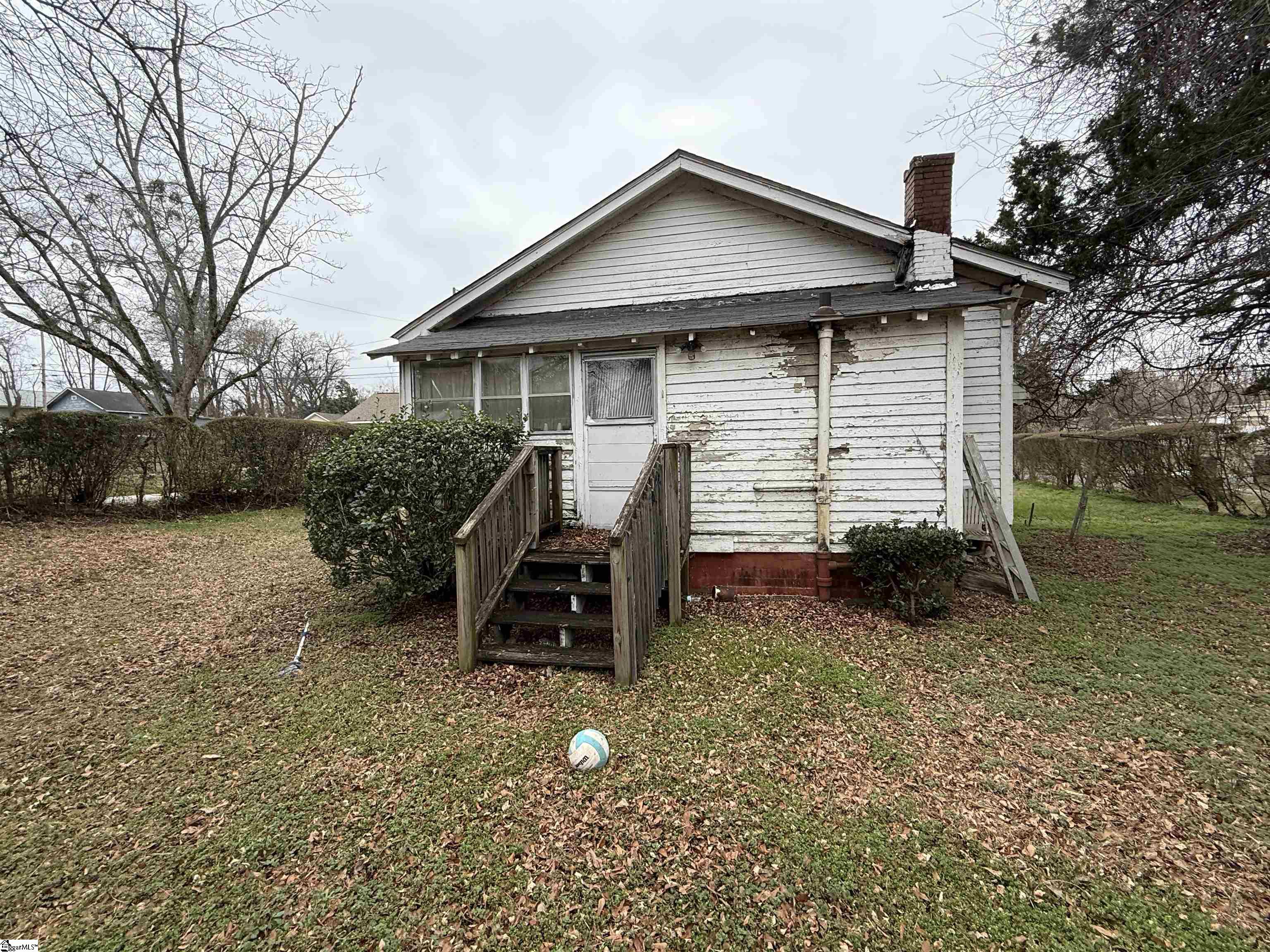 200 King Street Property Photo 12