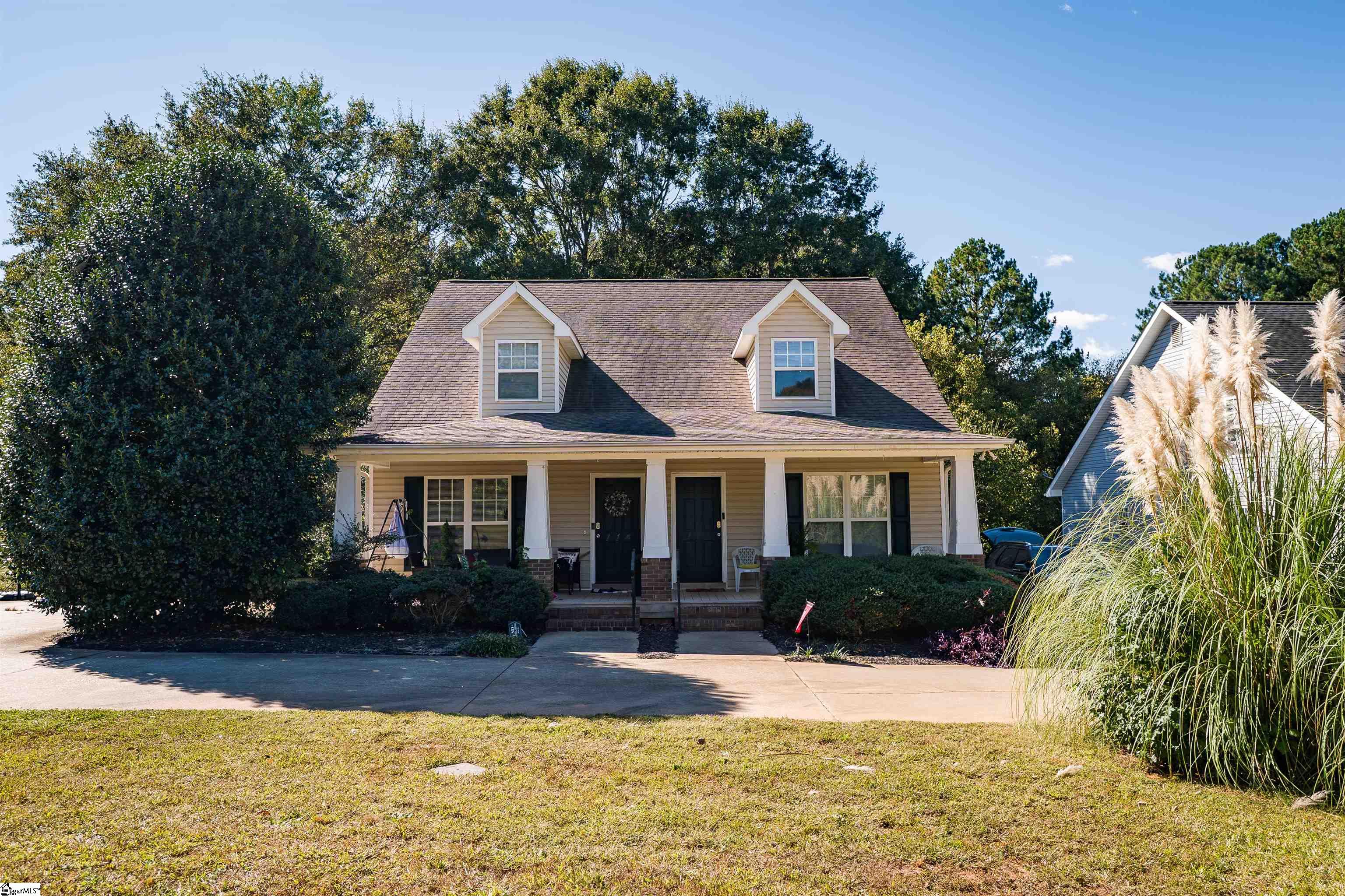 108 Bentwood Circle Property Photo 3