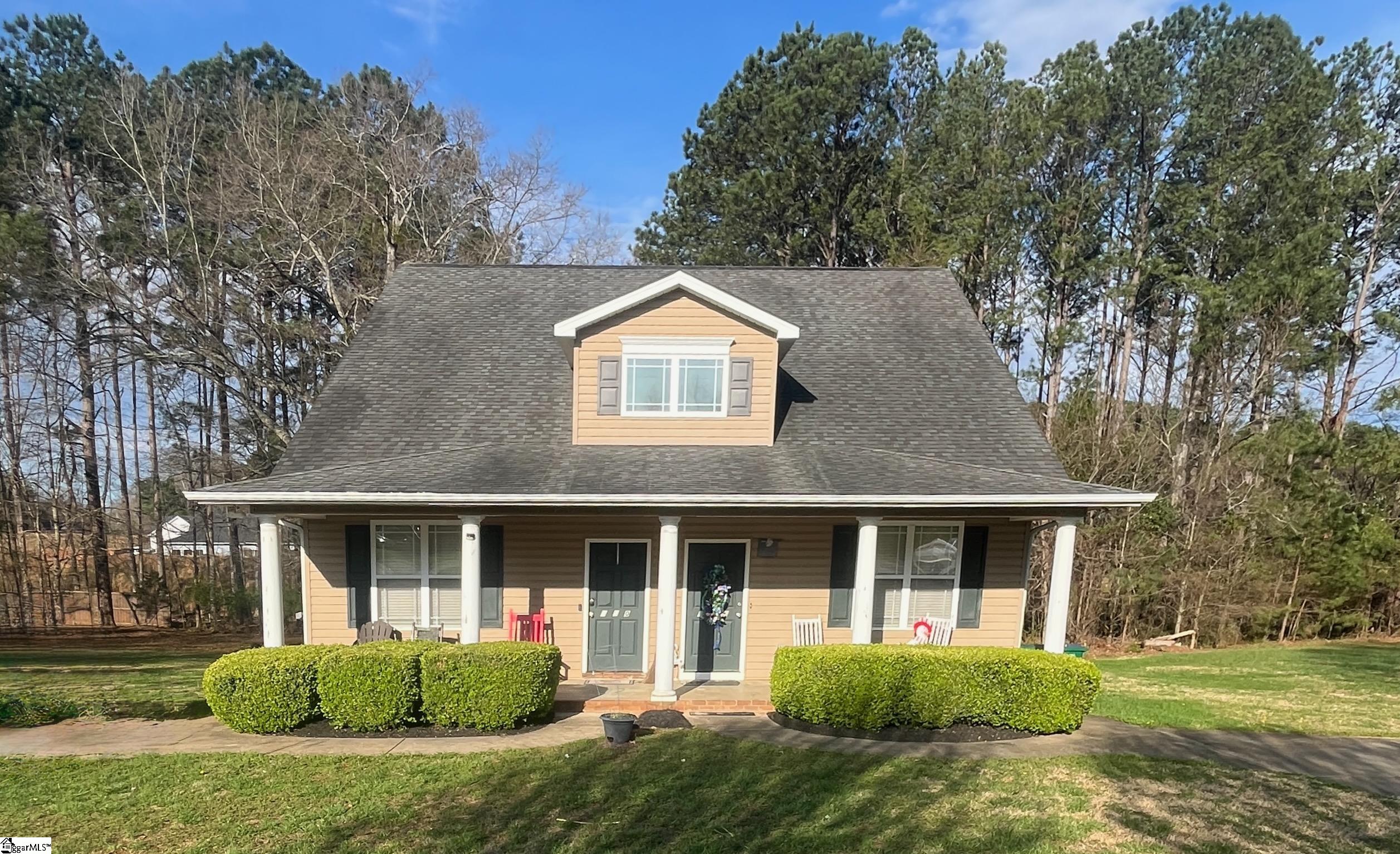 108 Bentwood Circle Property Photo 4
