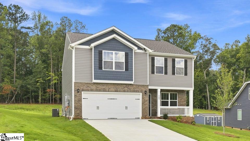 109 Estateside Drive Property Photo 2