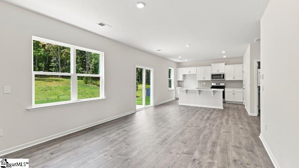 109 Estateside Drive Property Photo 12