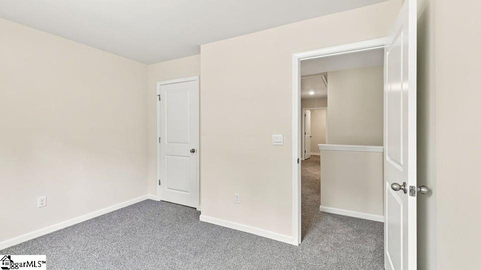 109 Estateside Drive Property Photo 26