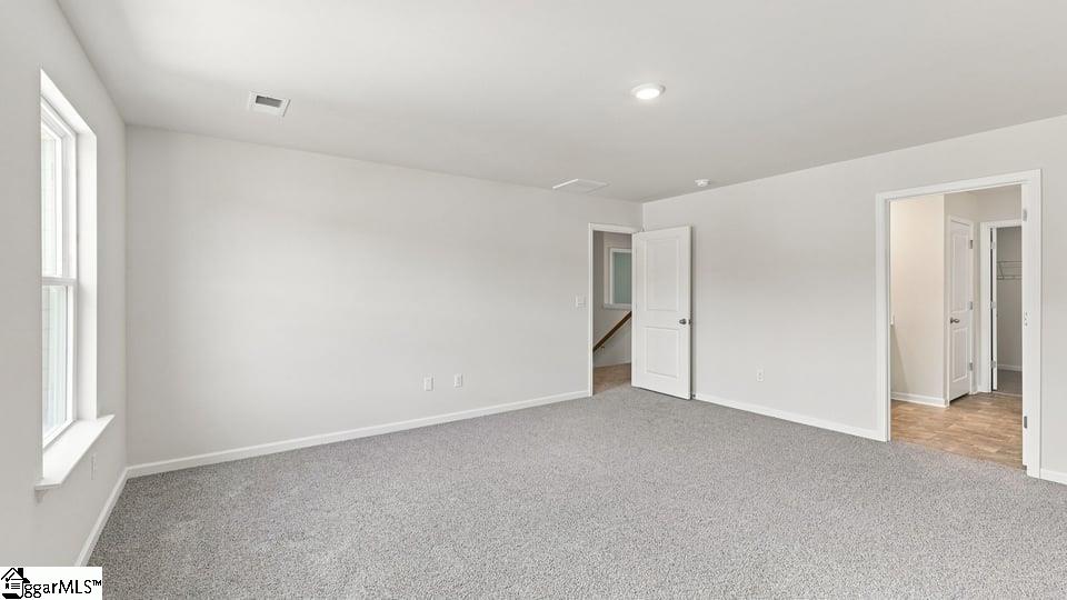 109 Estateside Drive Property Photo 31