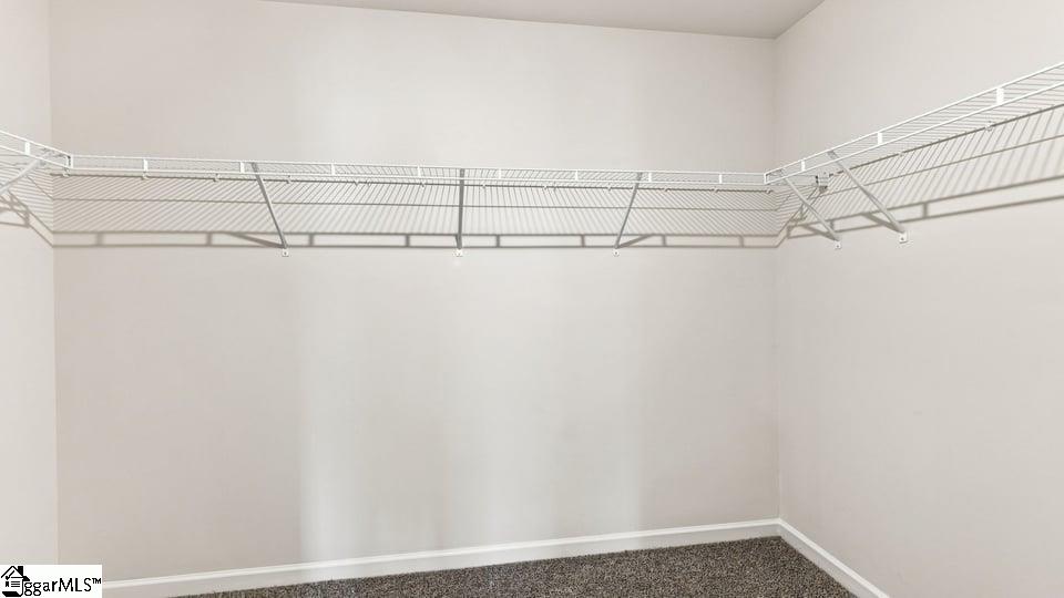 109 Estateside Drive Property Photo 34