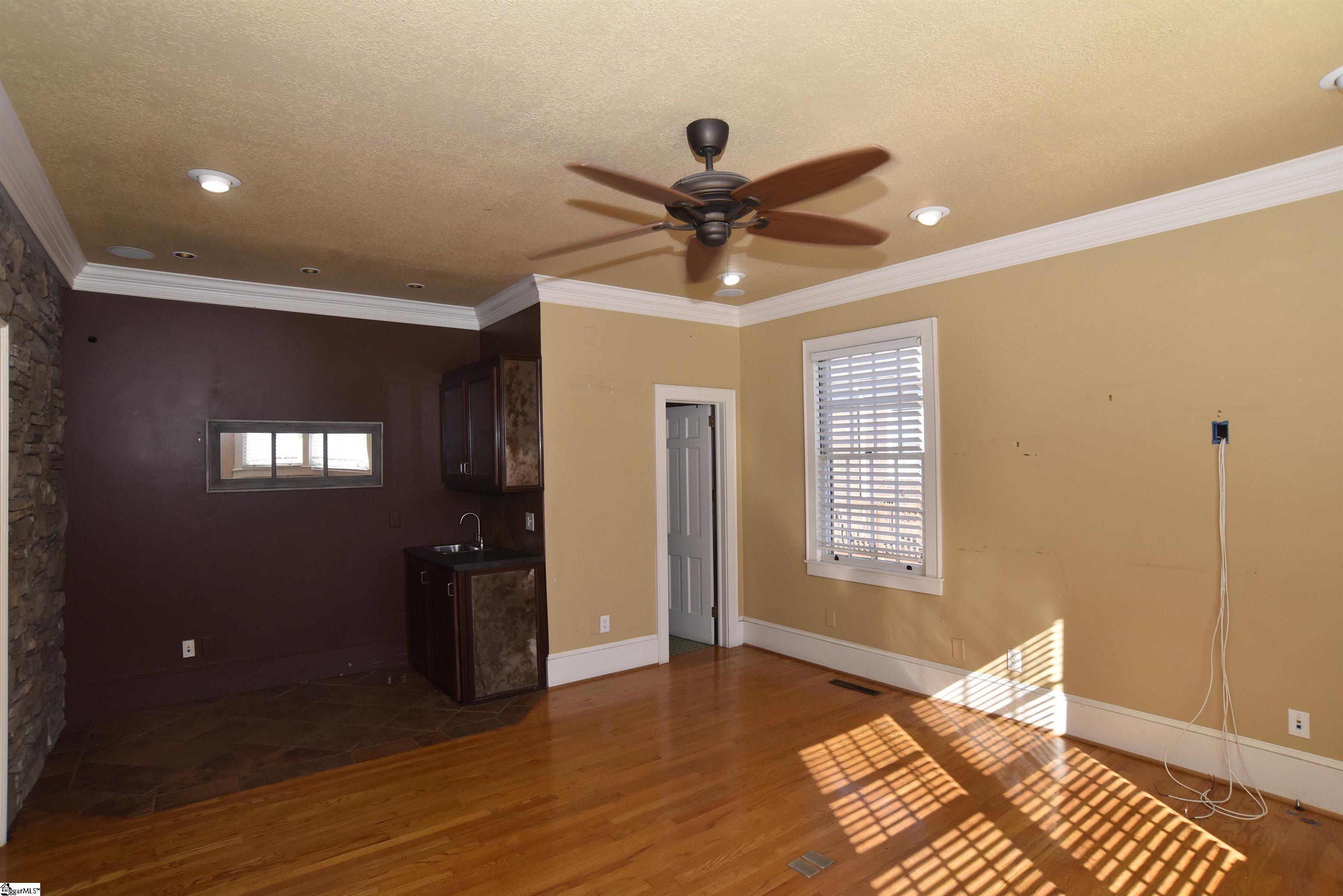 308 W Poinsett Street Property Photo 14