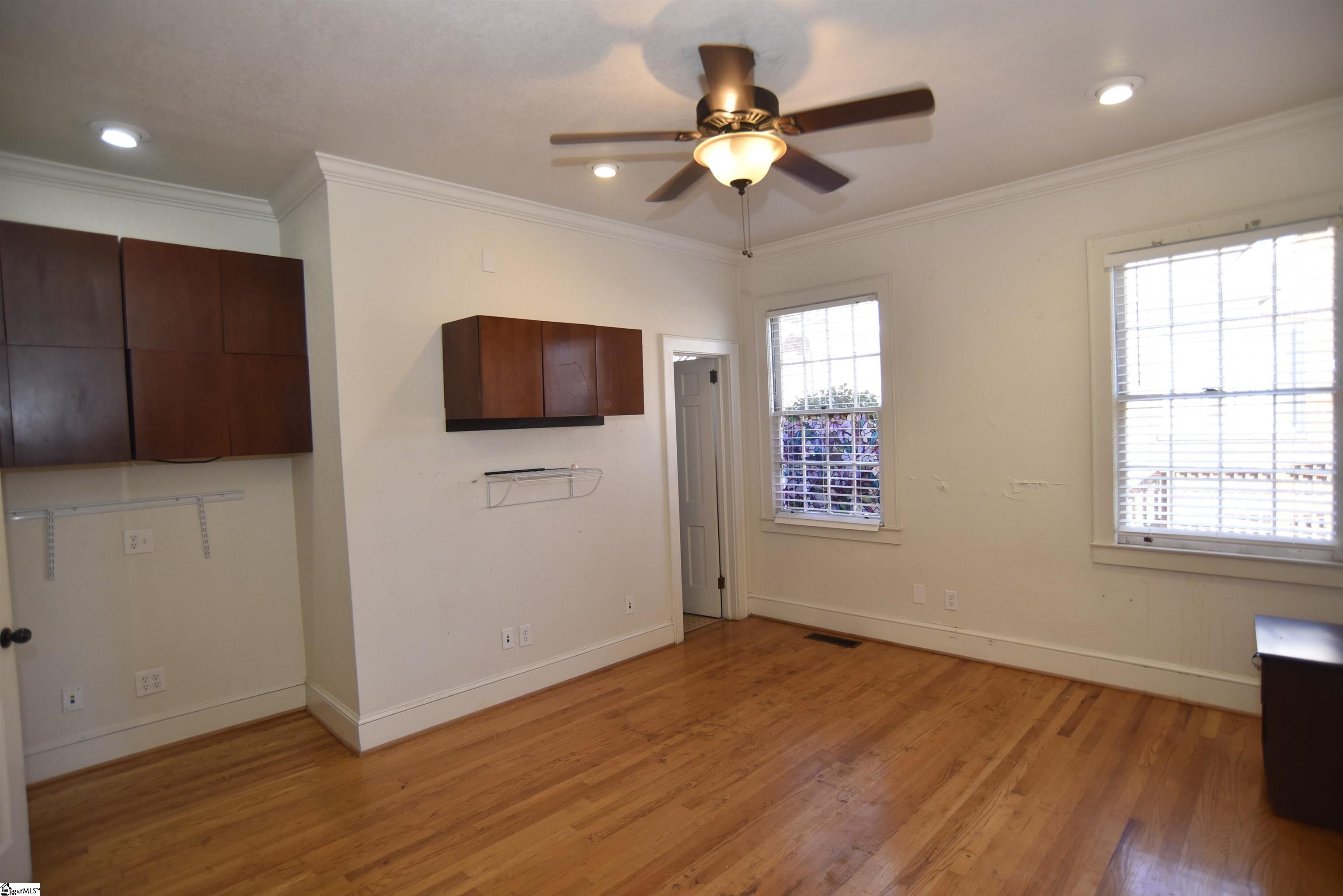 308 W Poinsett Street Property Photo 19