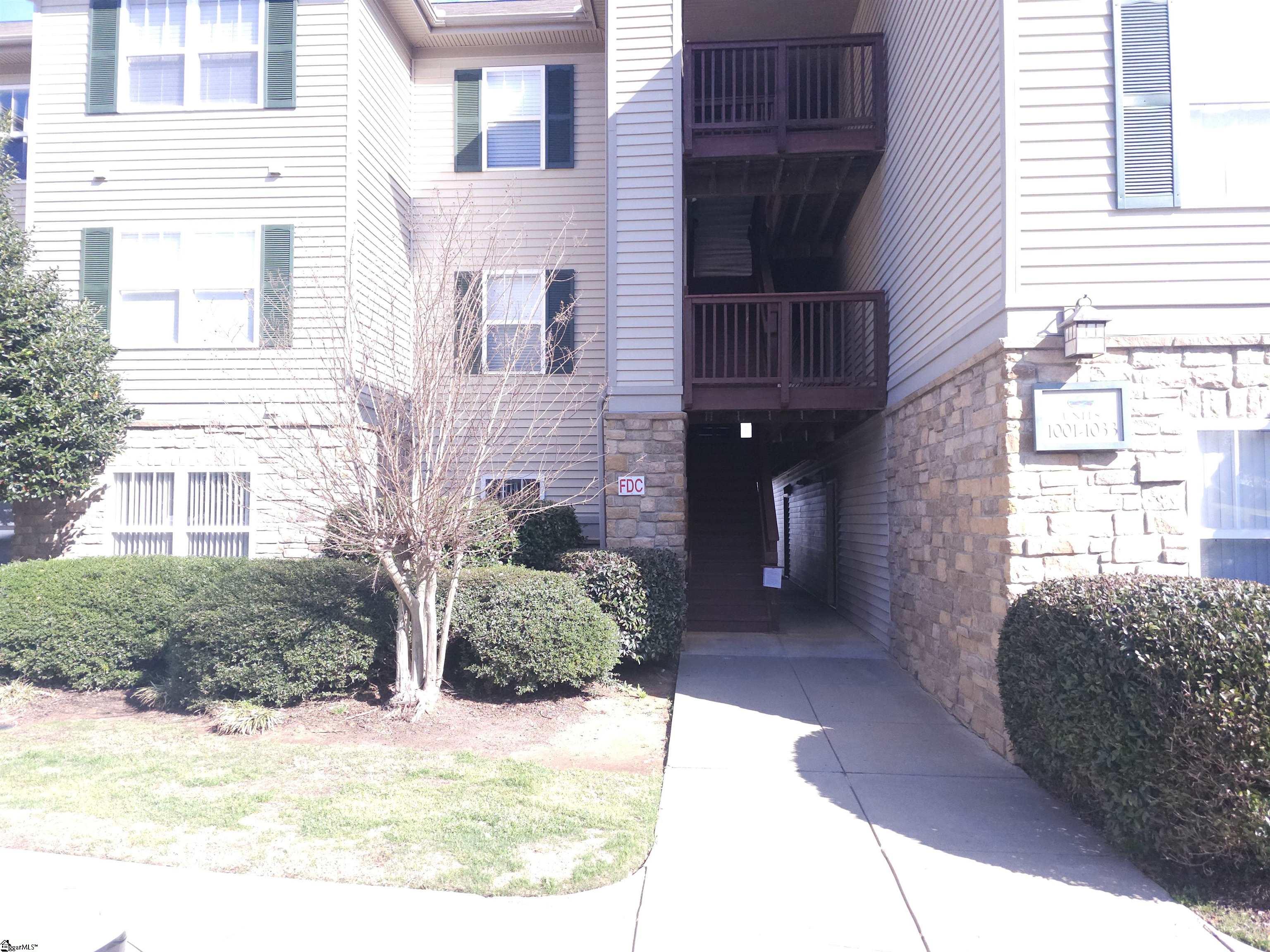 1023 Harts Cove Way Property Photo 2