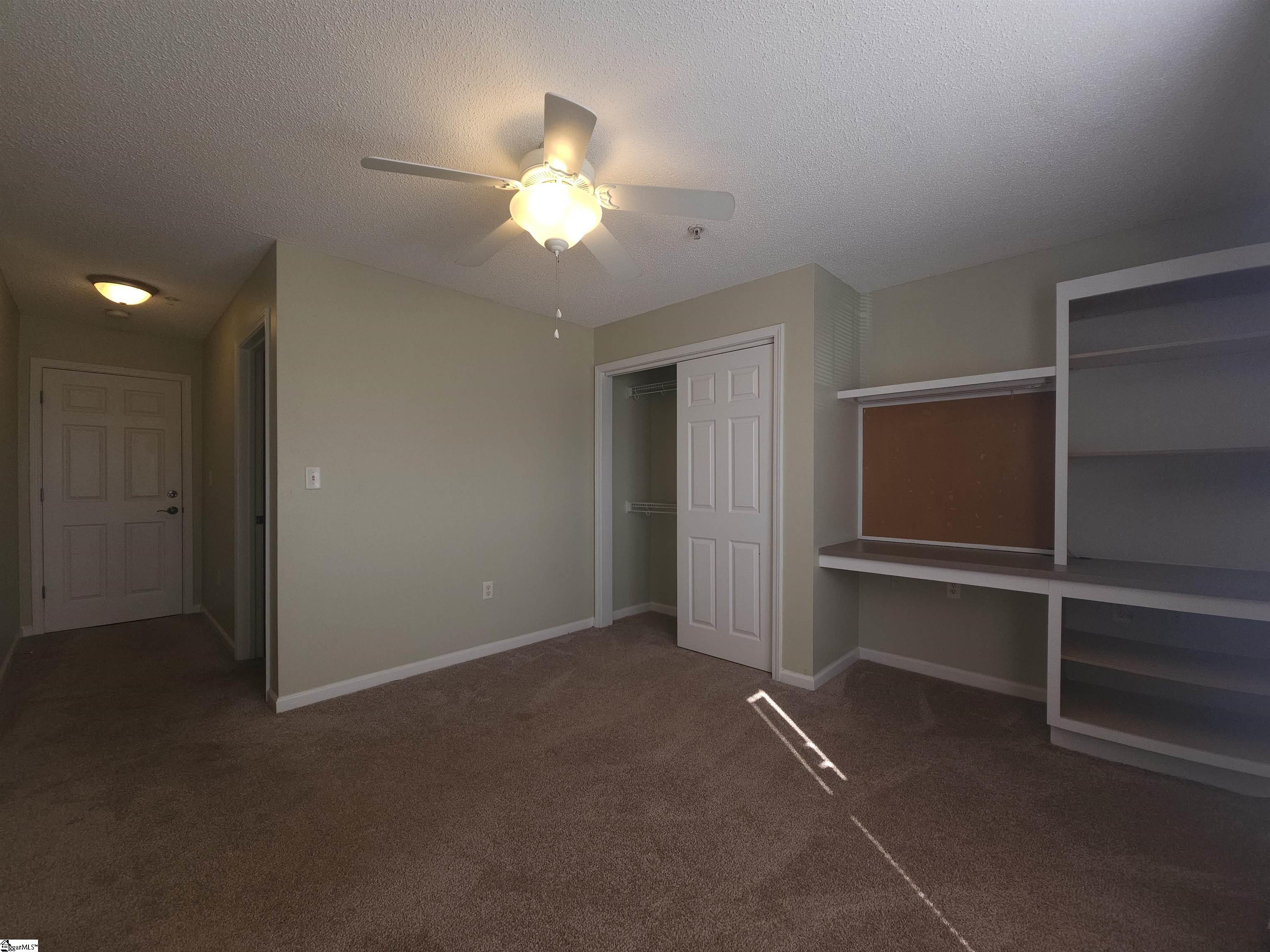 1023 Harts Cove Way Property Photo 8