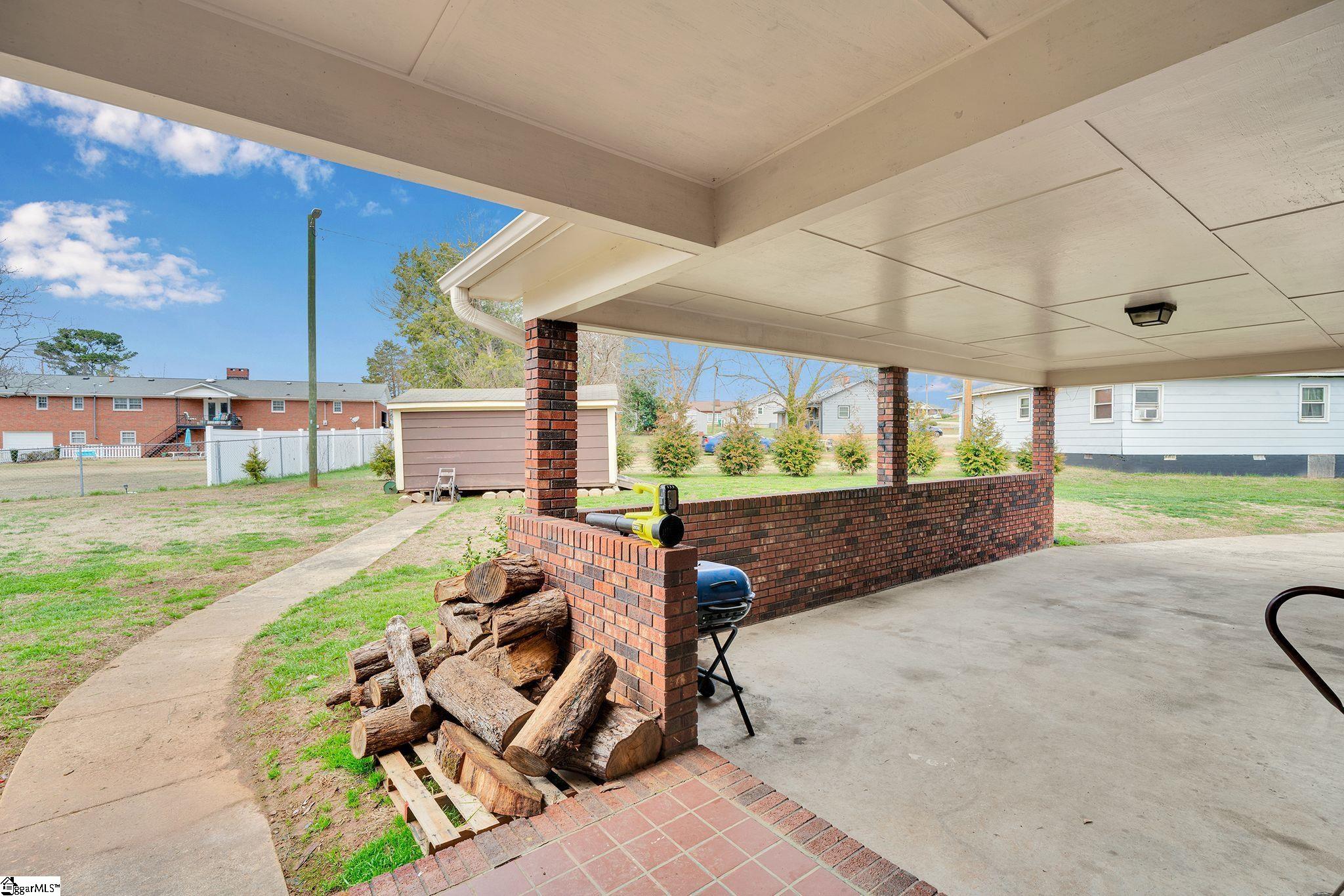 515 Hetty Hill Street Property Photo 44