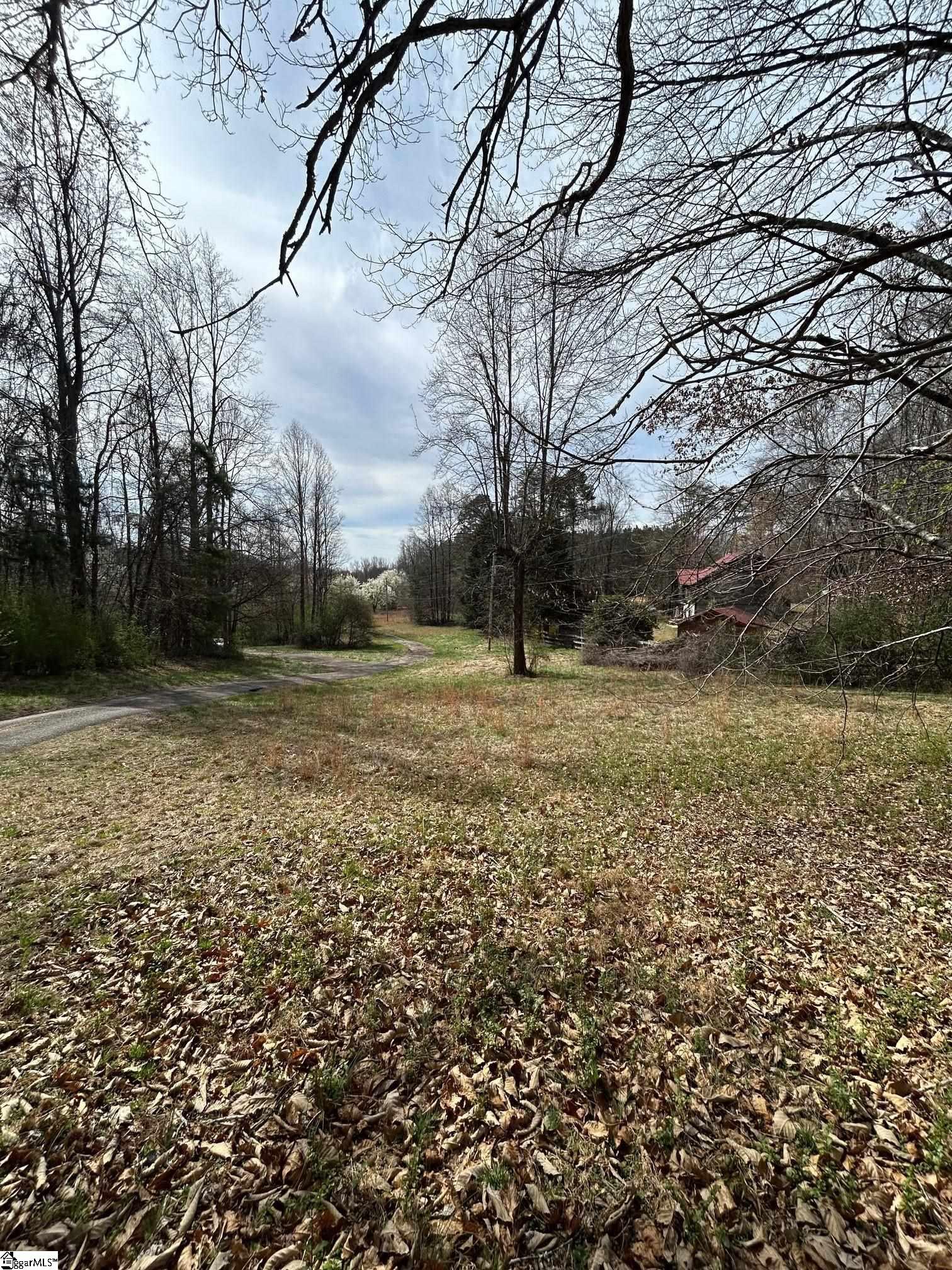 2144 Fox Squirrel Ridge Road Property Photo 6