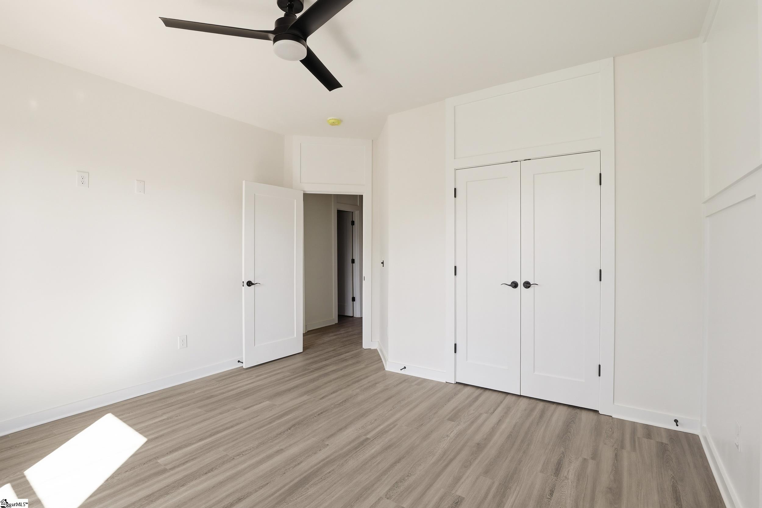 182 Buncombe Street Property Photo 22