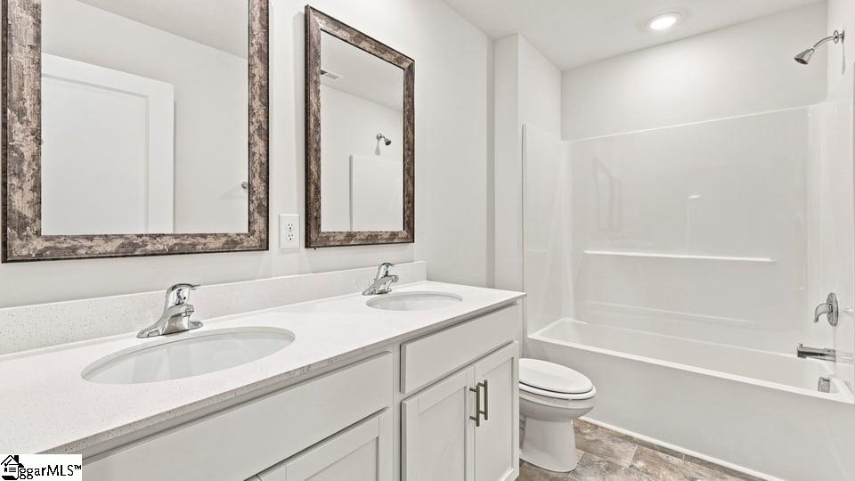 104 Estateside Drive Property Photo 25