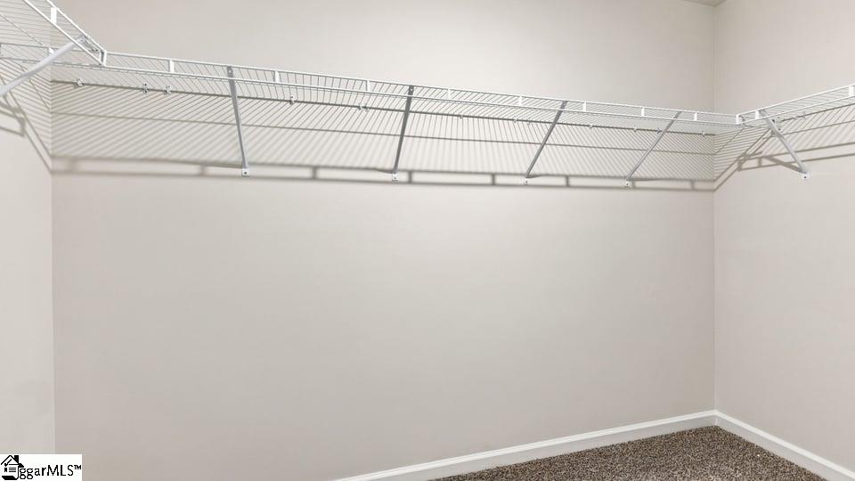 104 Estateside Drive Property Photo 33