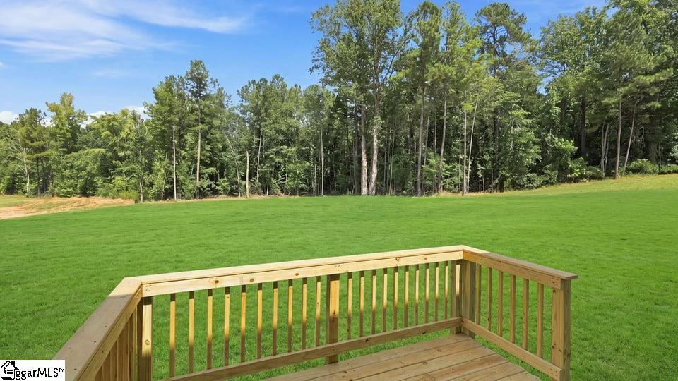104 Estateside Drive Property Photo 36
