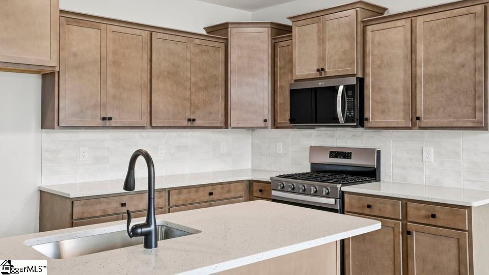 241 Chapel Creek Court Property Photo 17