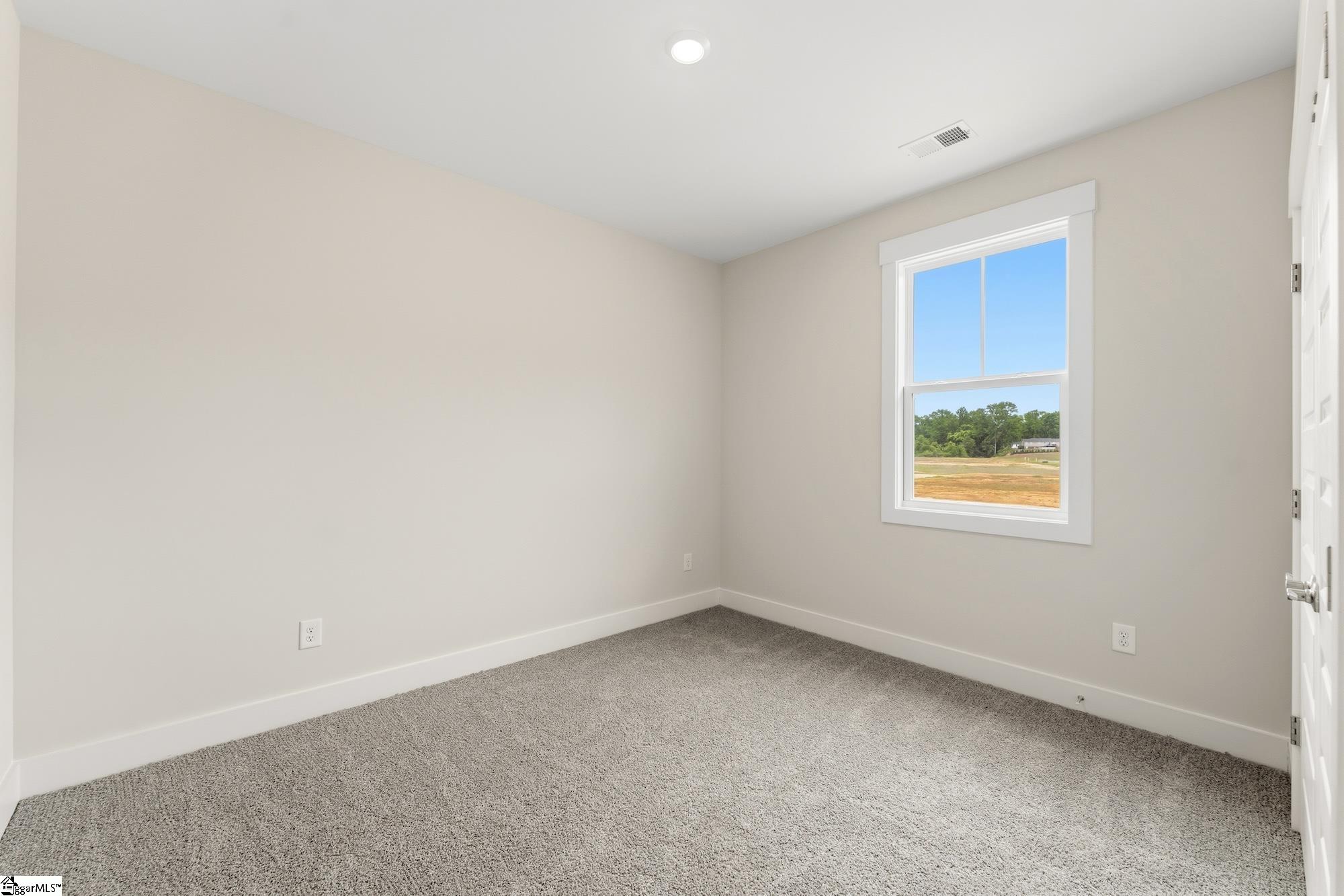 232 Creekside Circle Property Photo 6
