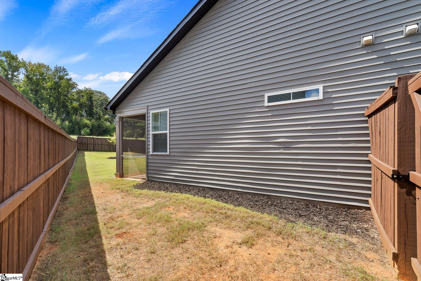 100 Saratoga Oak Street Property Photo 34