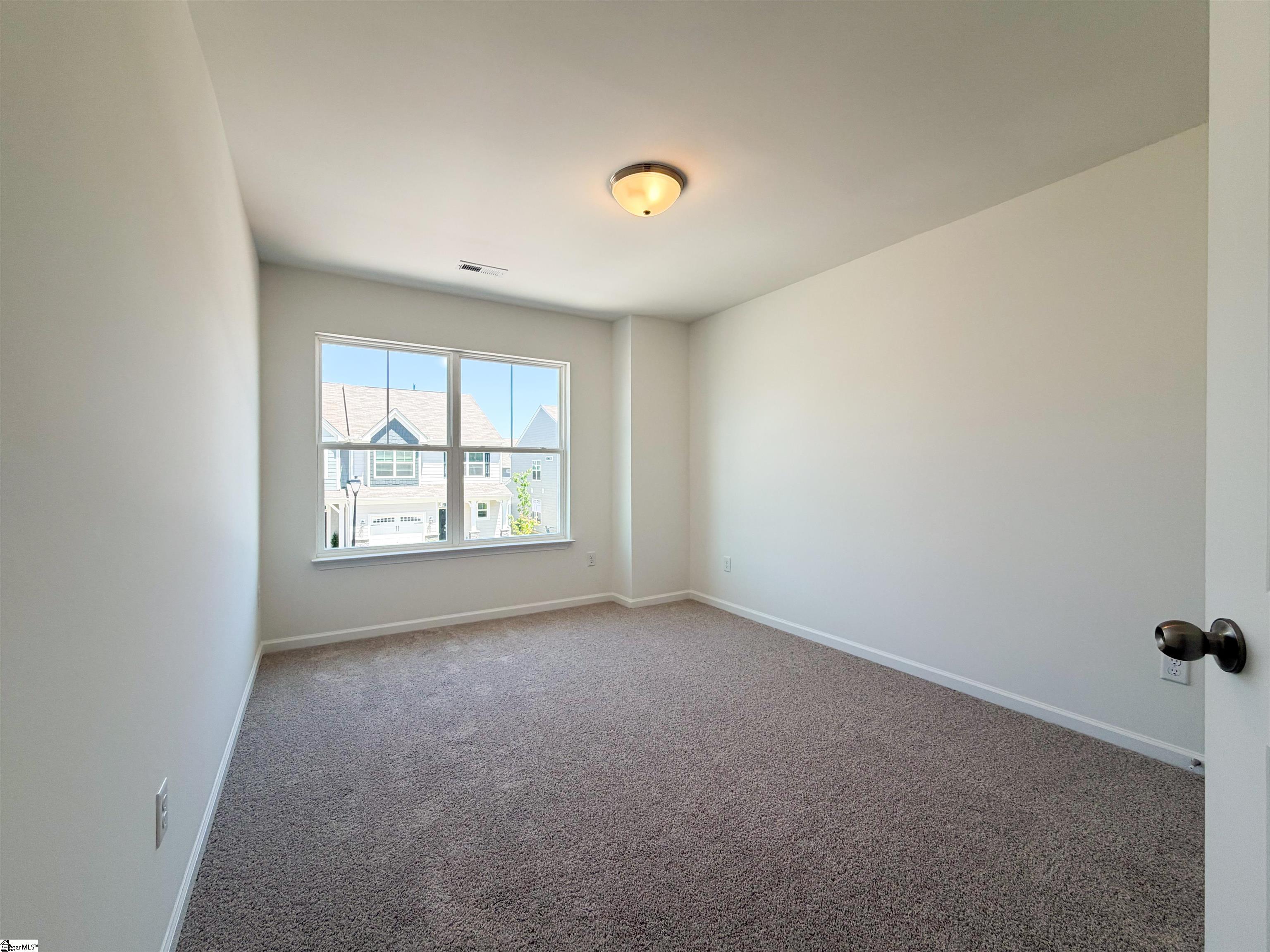 613 Autumn Lake Road Property Photo 12