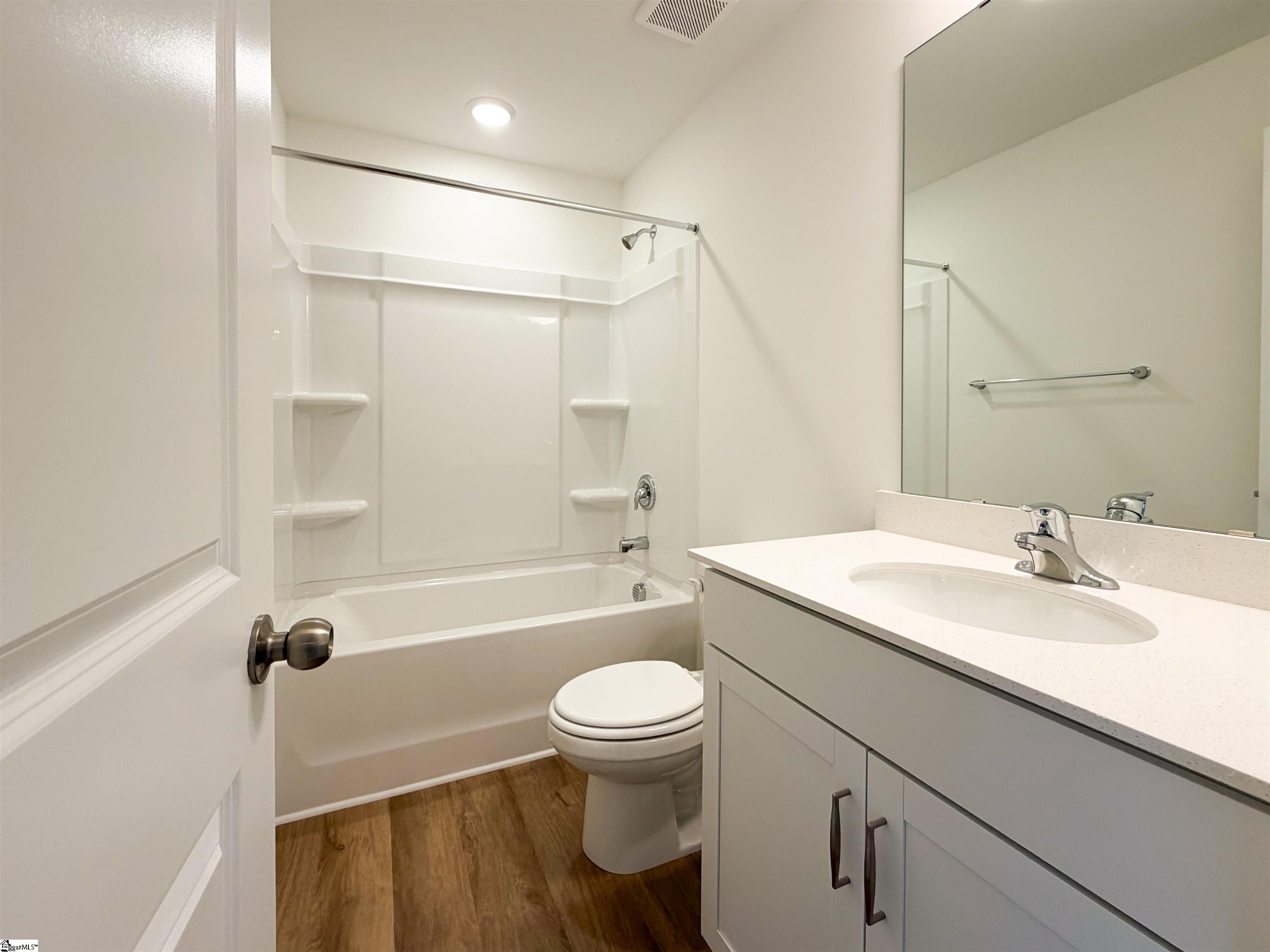 613 Autumn Lake Road Property Photo 14