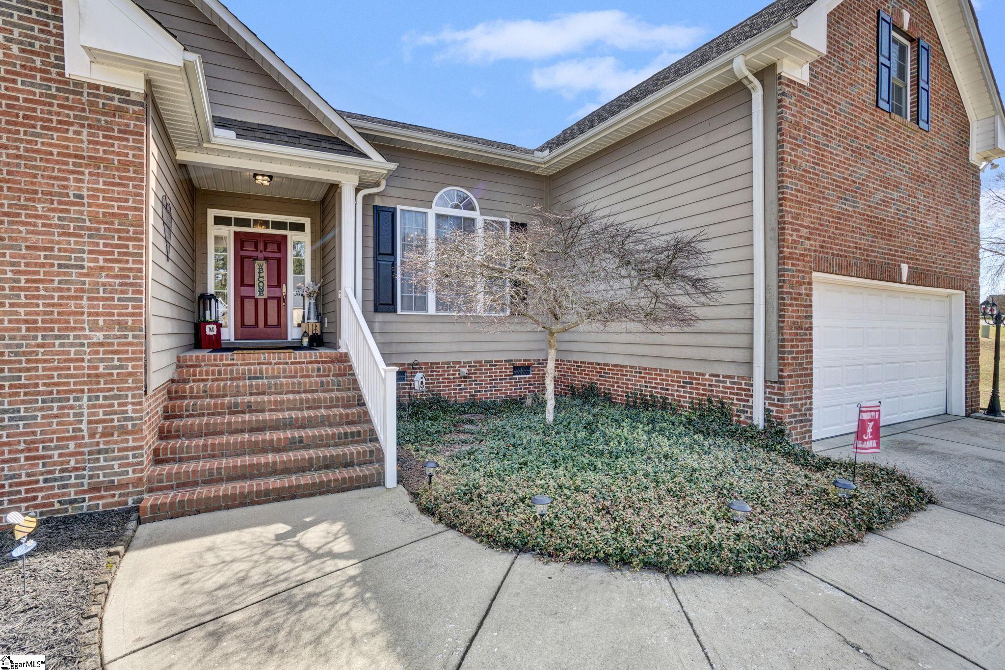 5 Laurelcrest Lane Property Photo 4
