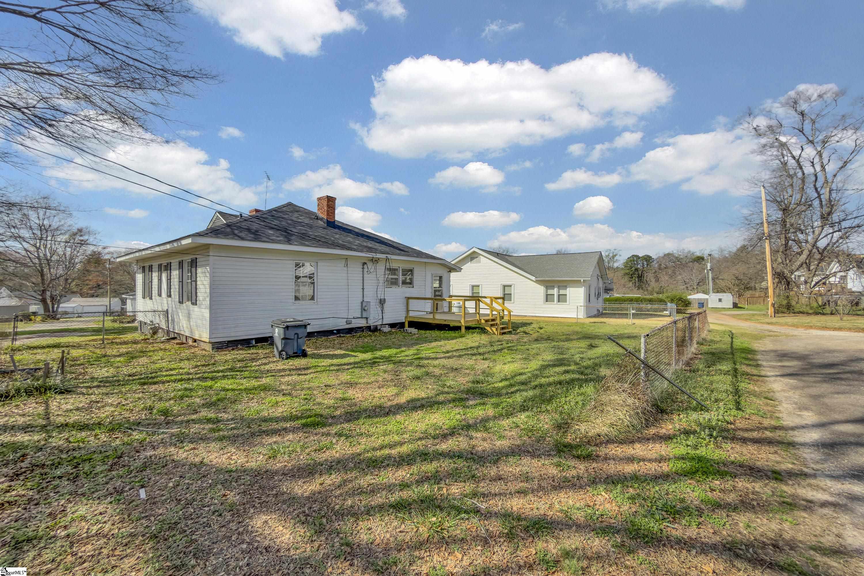 22 Meadow Street Property Photo 16