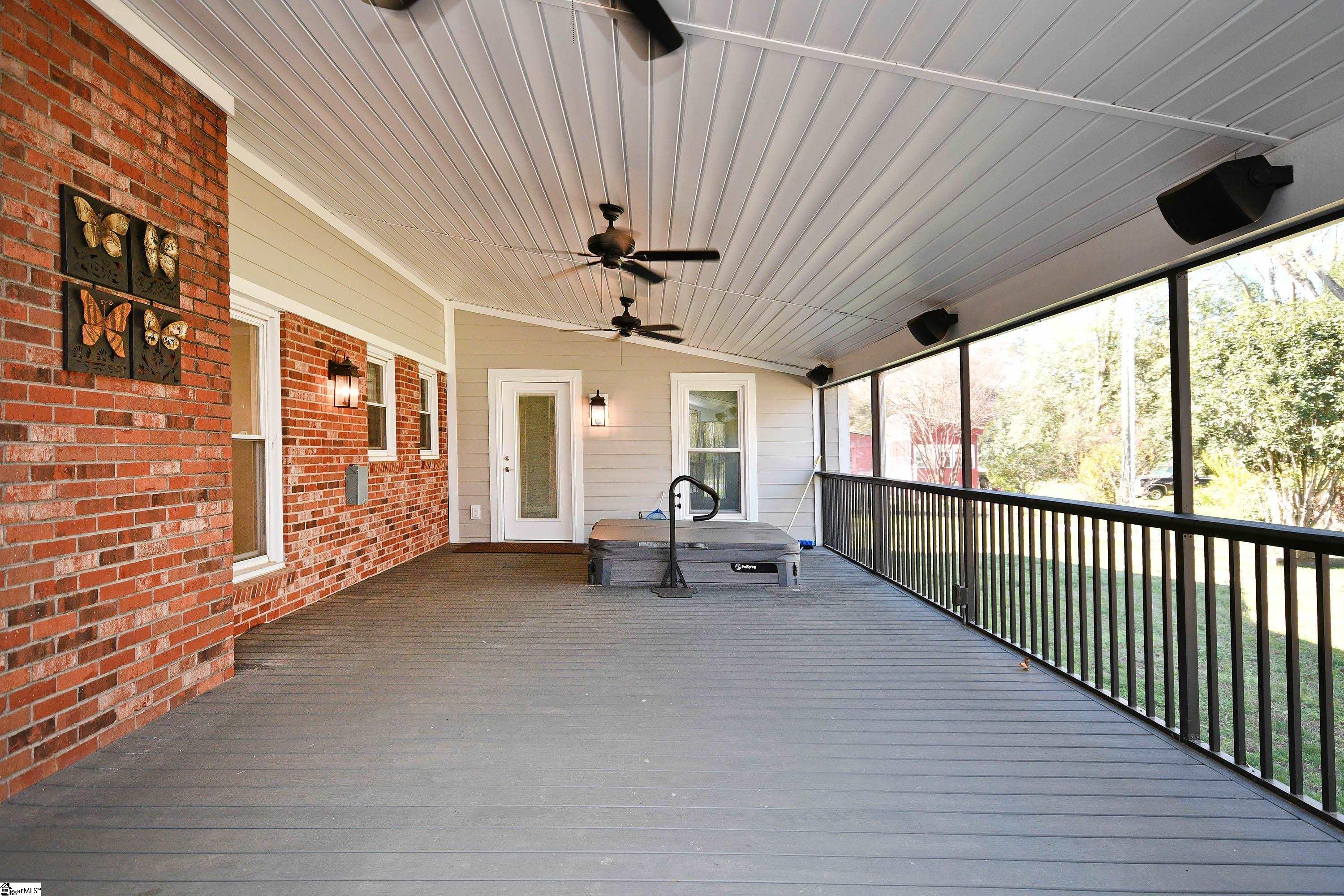 3150 S Highway 14 Property Photo 14