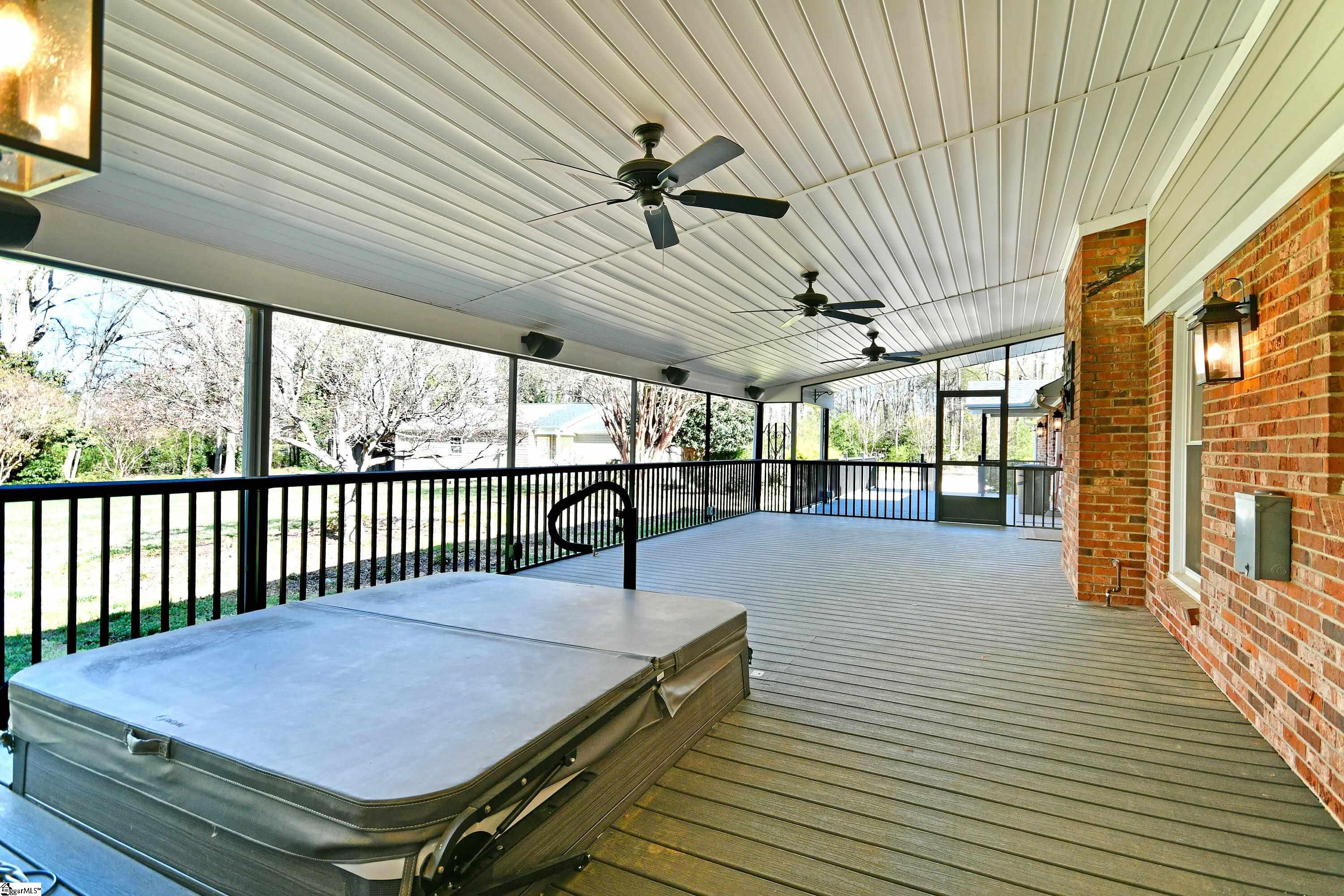 3150 S Highway 14 Property Photo 15