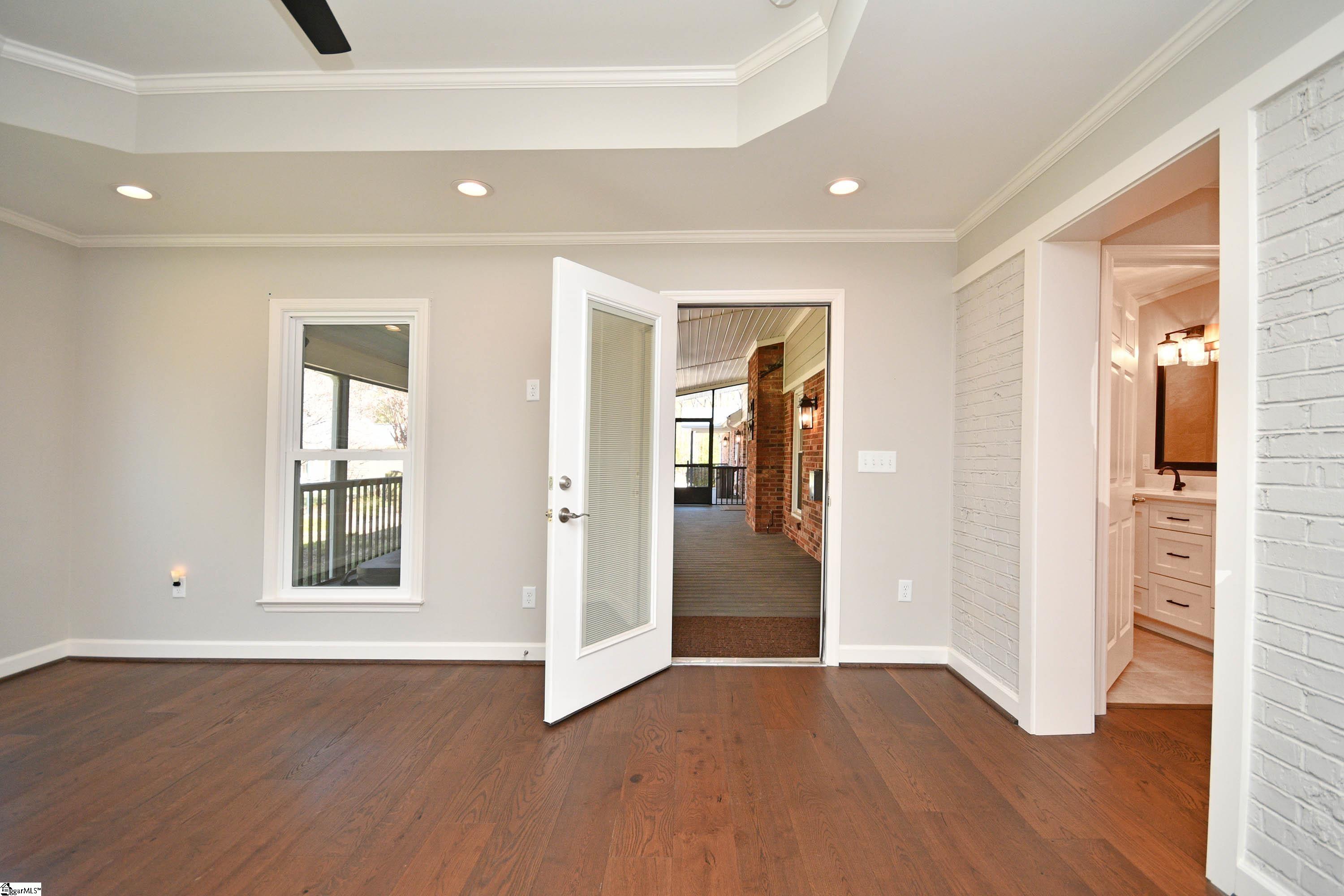 3150 S Highway 14 Property Photo 34