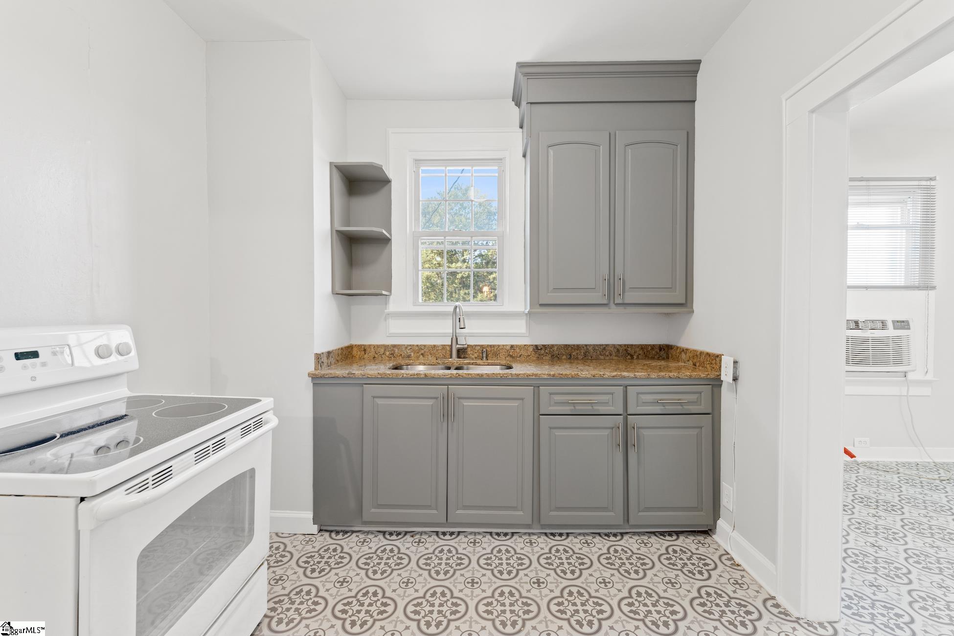 108 East B Avenue Property Photo 13