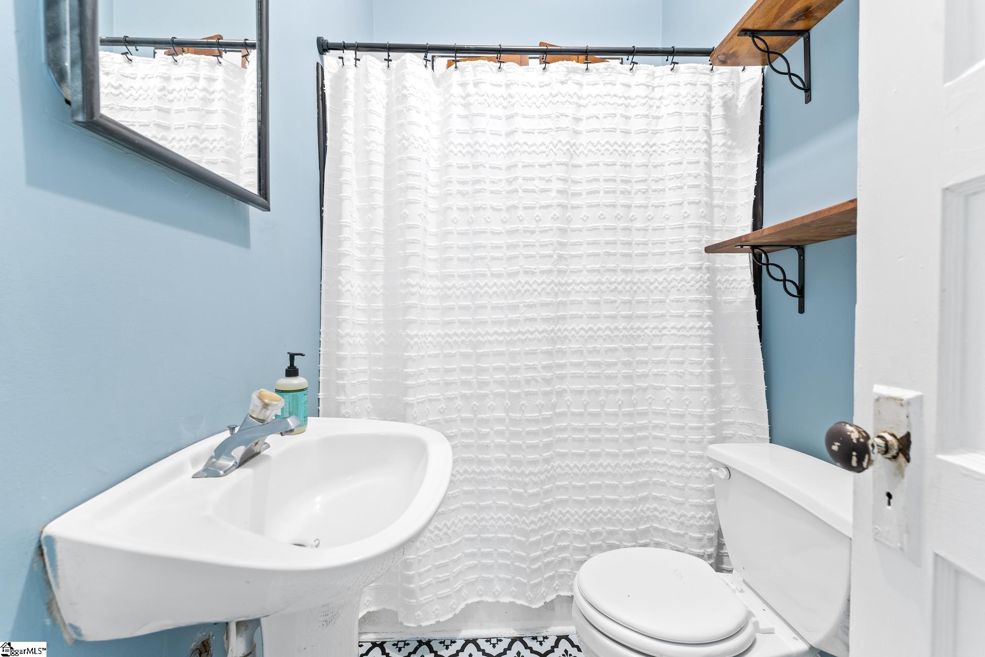 108 East B Avenue Property Photo 21