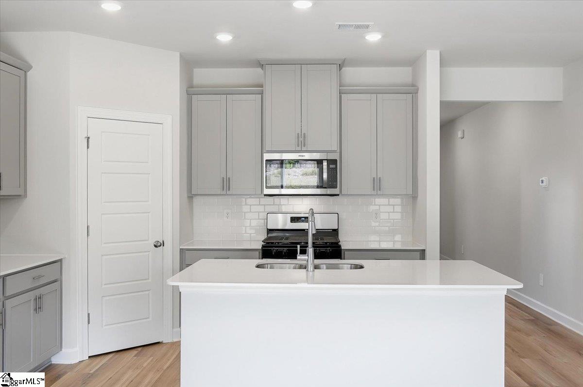 1545 Switchback Circle Property Photo 12