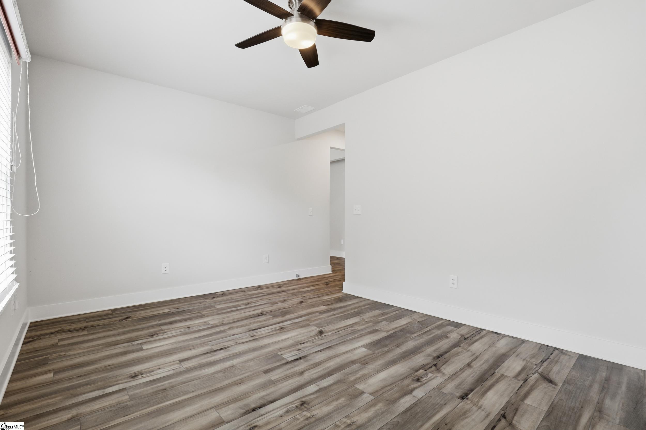 232 Roderick Lane Property Photo 14