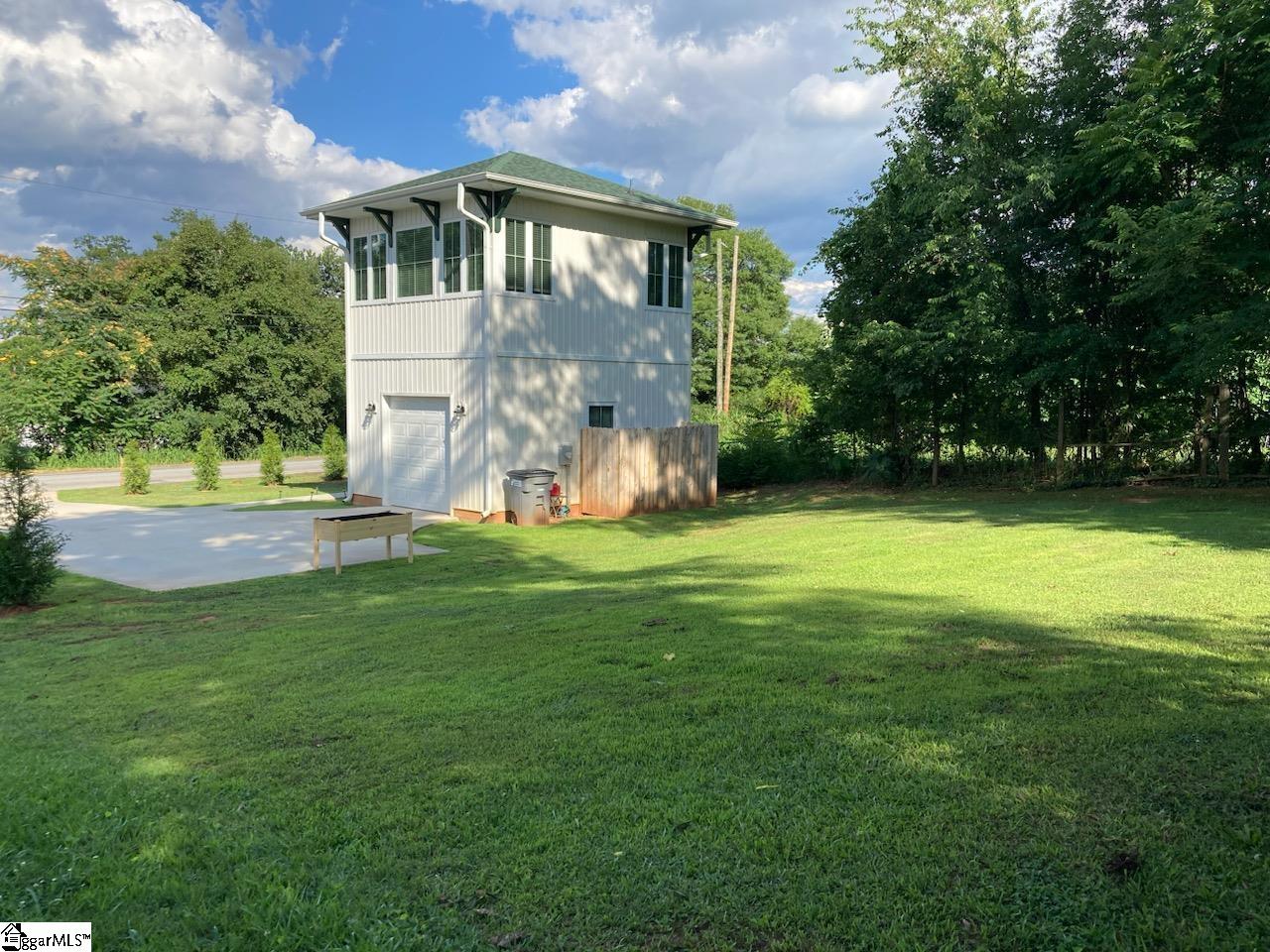 25 Ledbetter Street Property Photo 6
