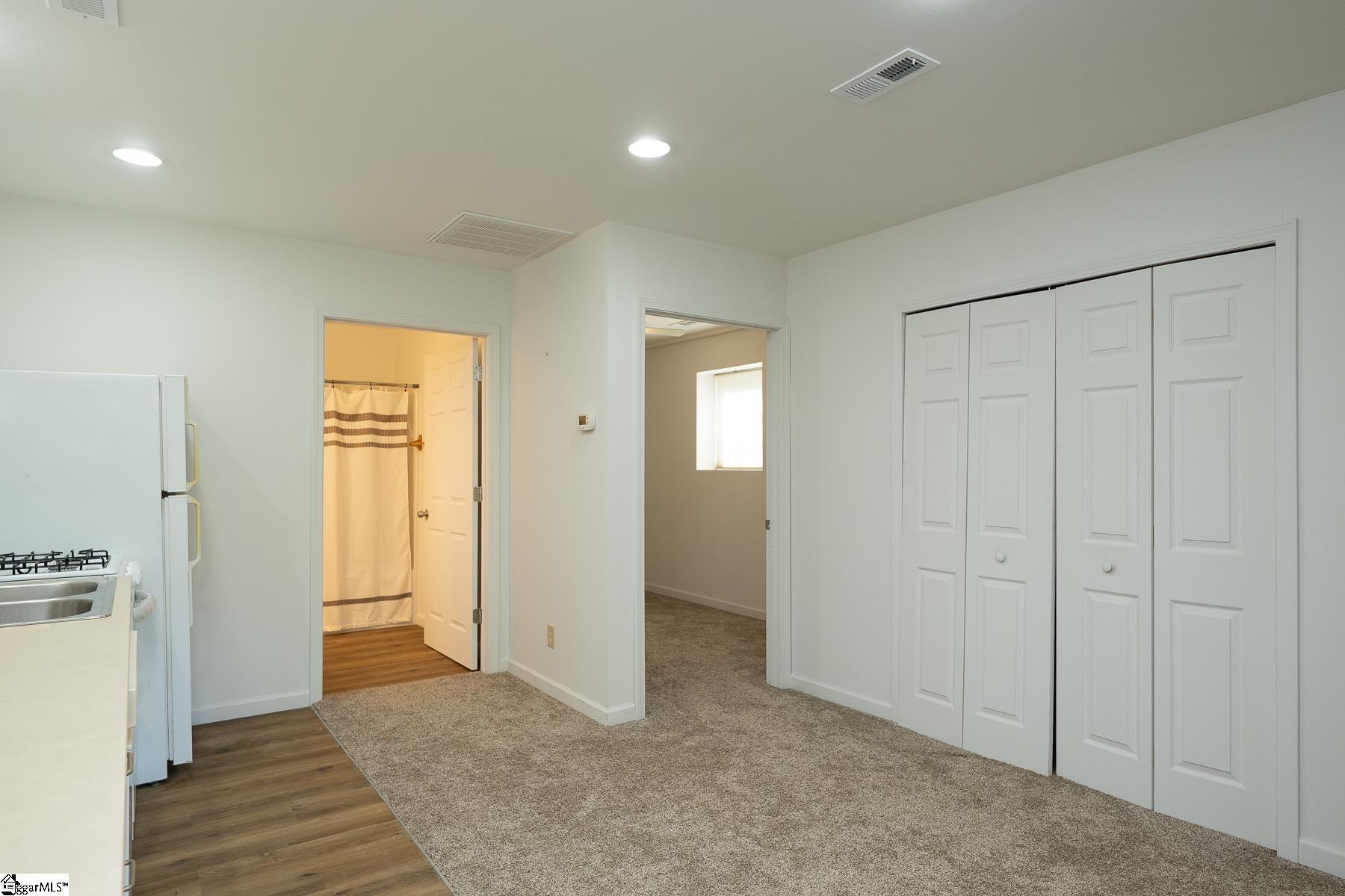 351 Belcher Street Property Photo 44