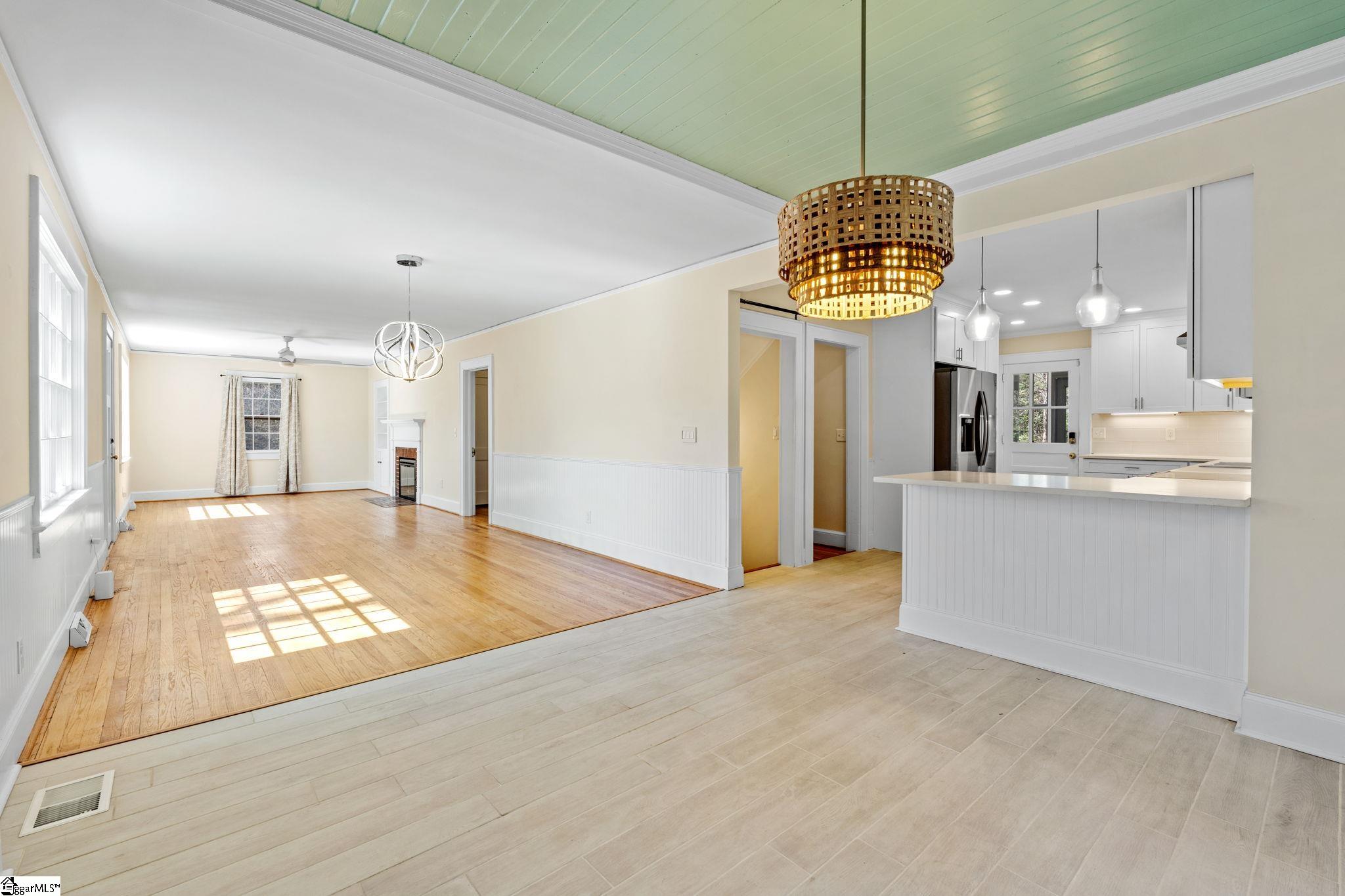201 Augusta Street Property Photo 6