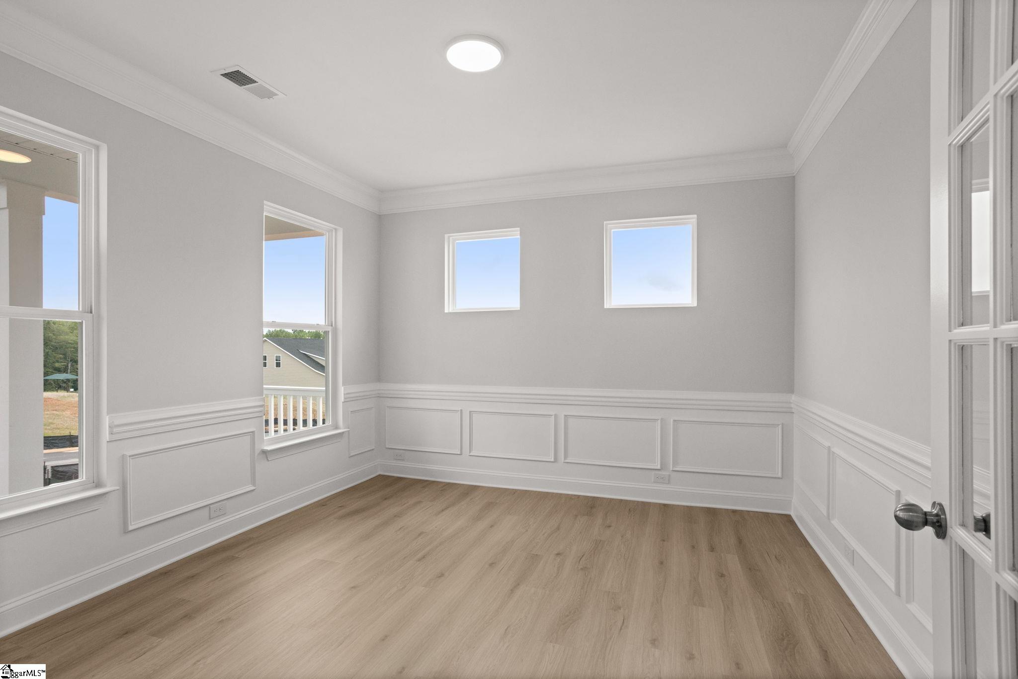 1024 Horse Whisper Run Property Photo 6