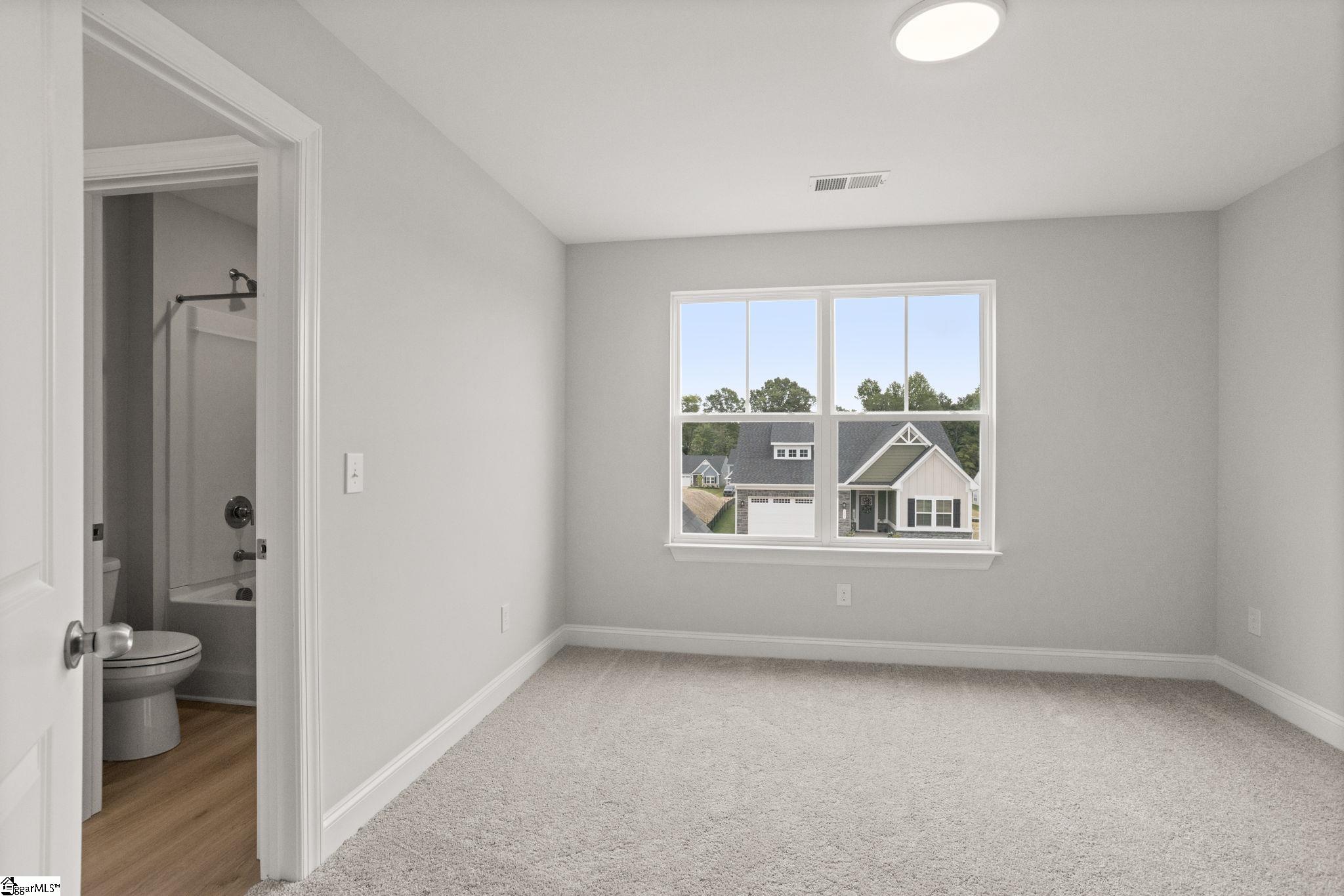 1024 Horse Whisper Run Property Photo 26
