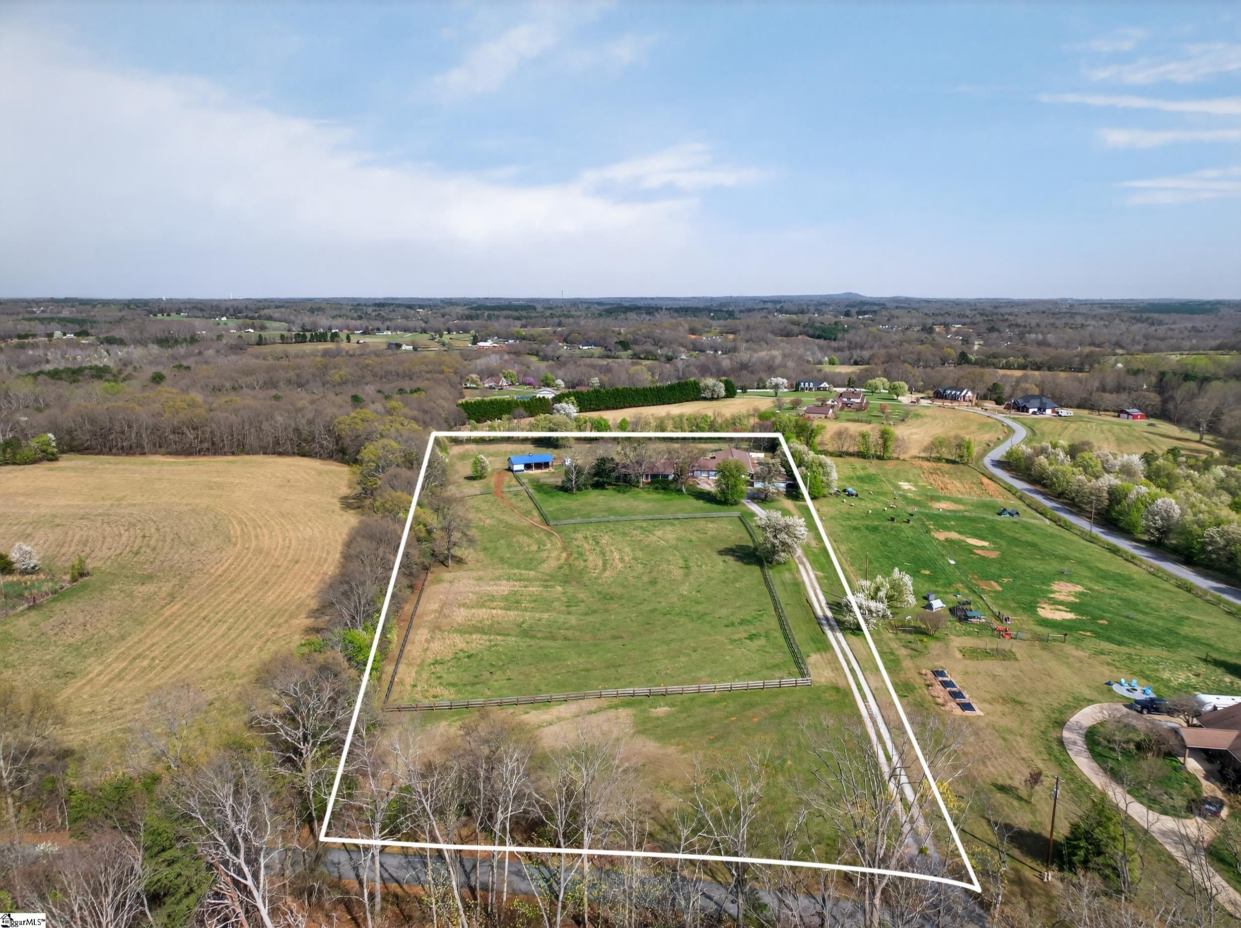341 Ridings Road Property Photo 3
