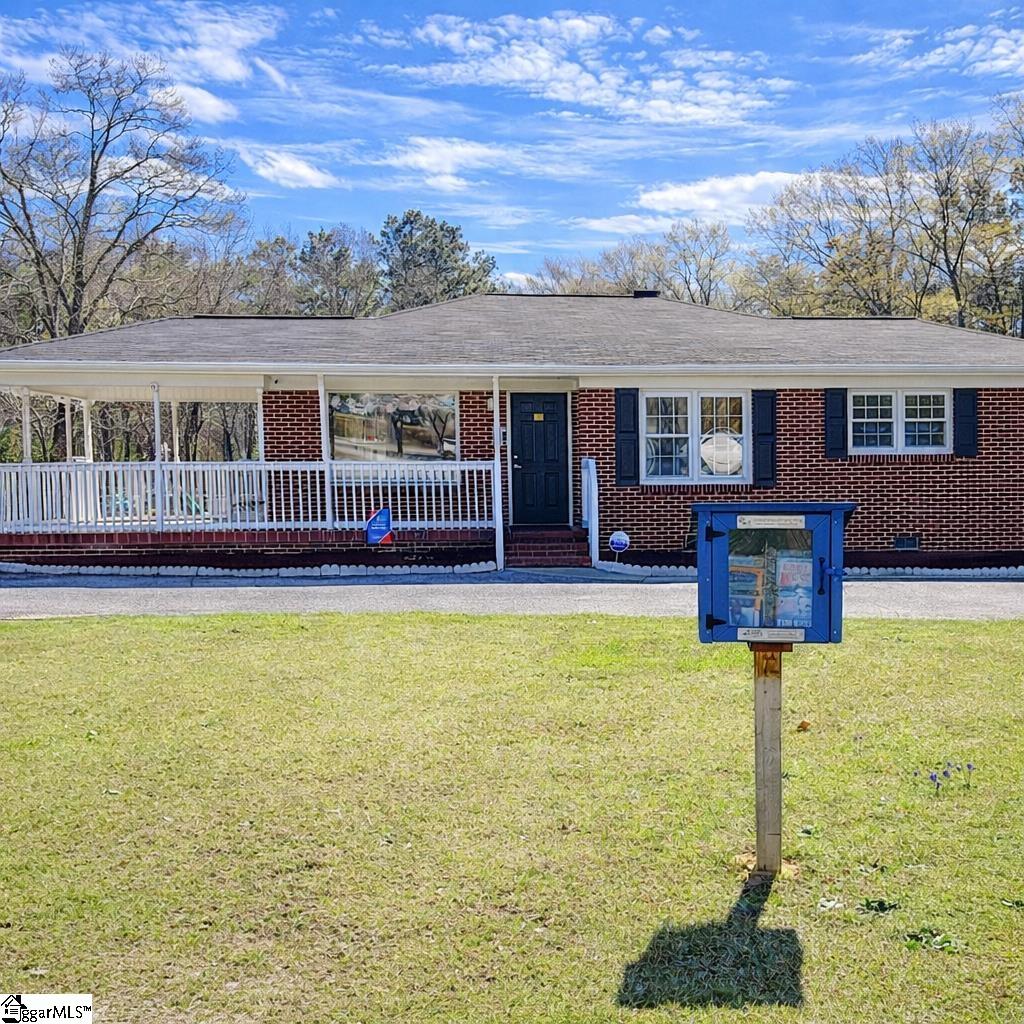 615 Fairview Street Property Photo 1
