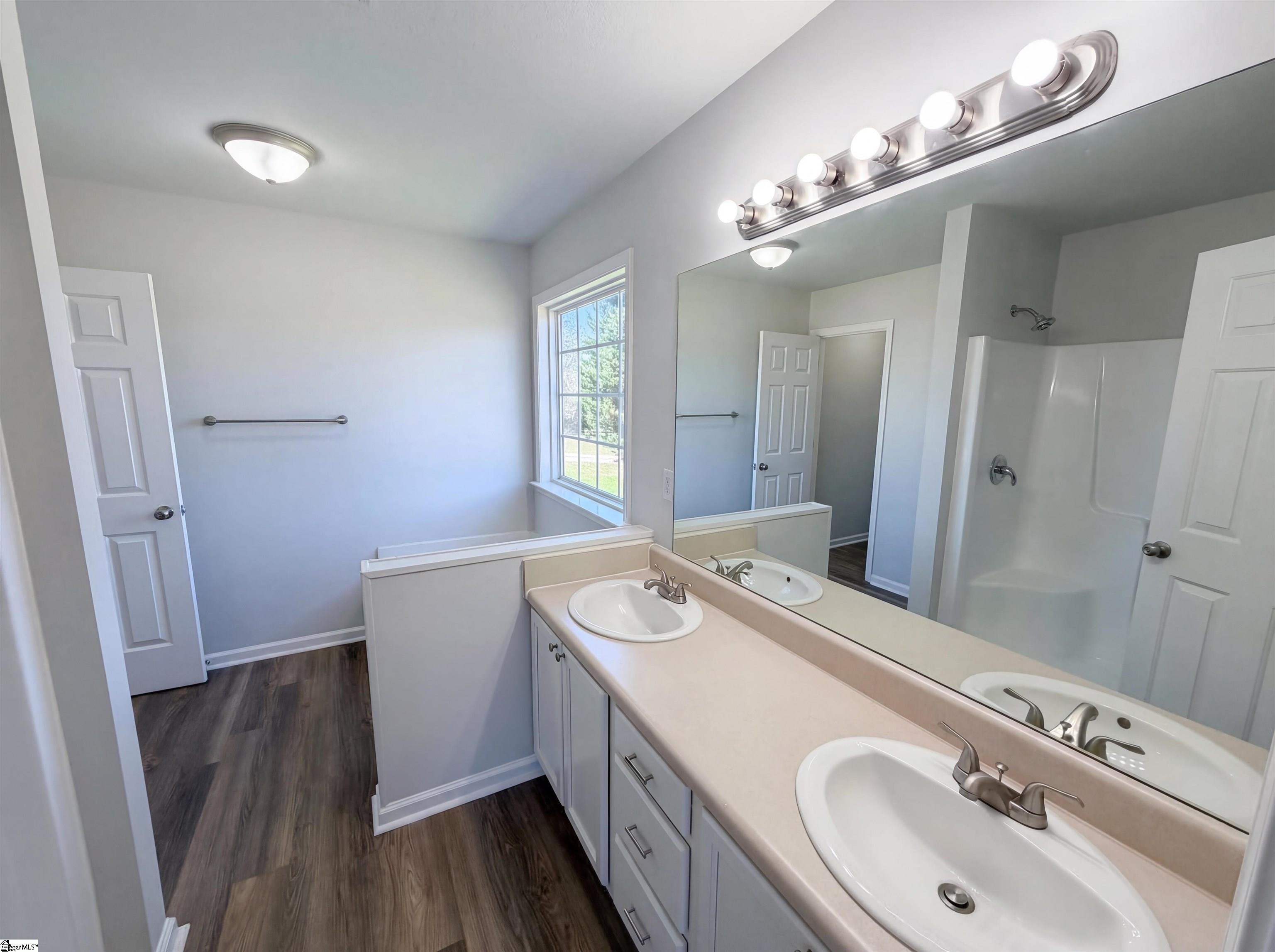 2 Ames Court Property Photo 14